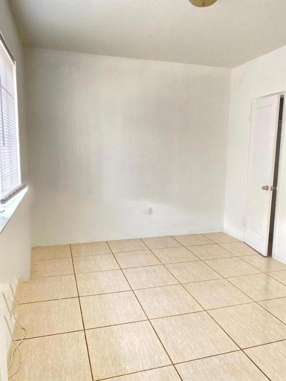 630 84th St #28 Miami Beach, FL 33141