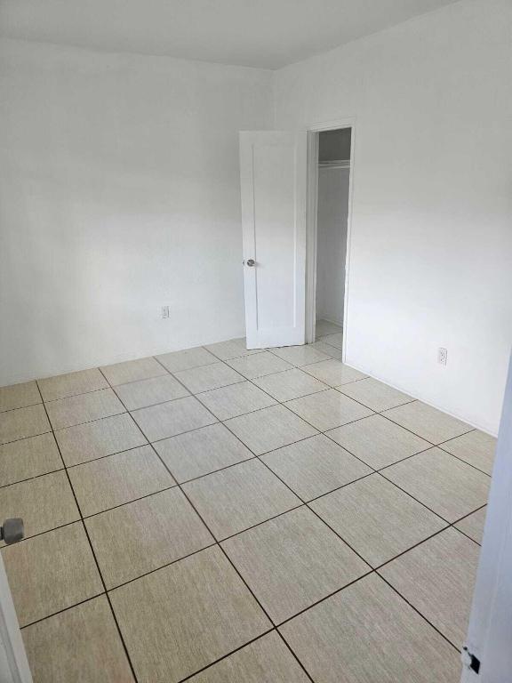 630 84th St #28 Miami Beach, FL 33141