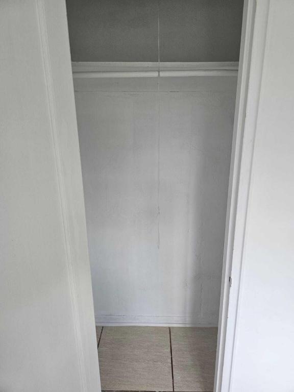 630 84th St #28 Miami Beach, FL 33141