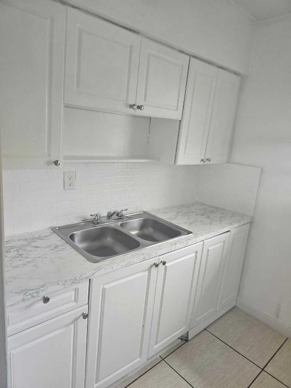 630 84th St #28 Miami Beach, FL 33141