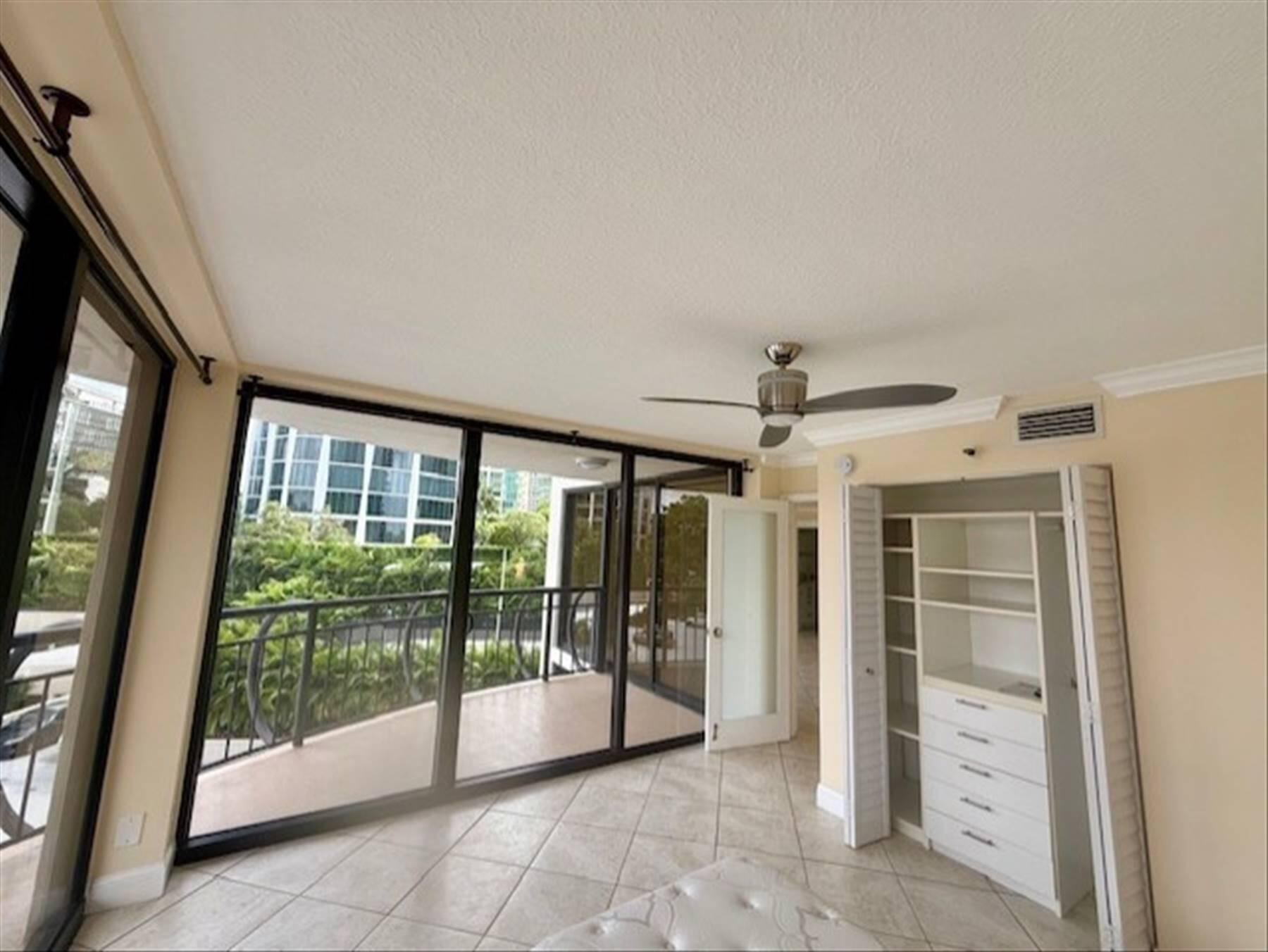 image GROVE TOWERS CONDO8