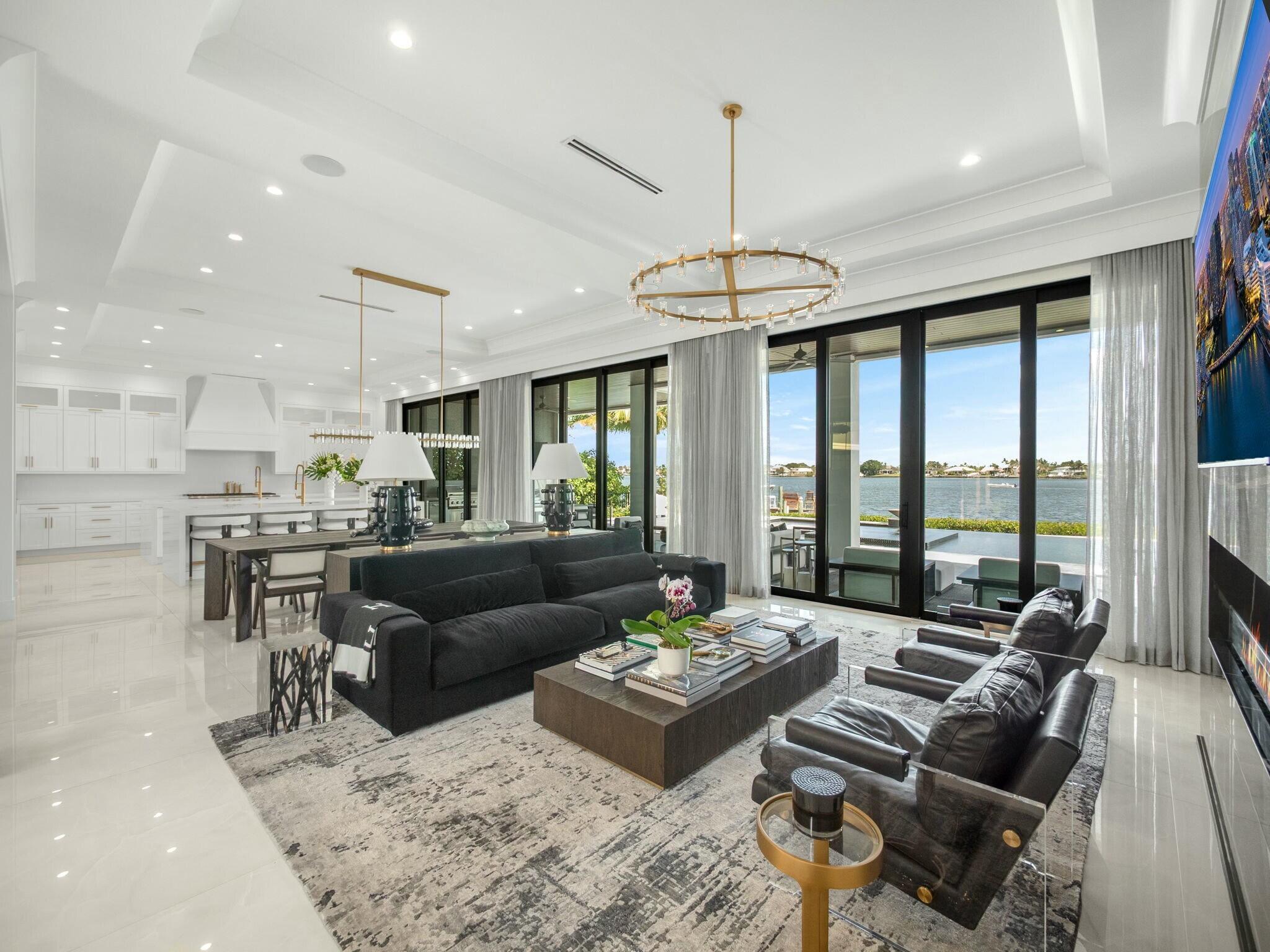 9 Bamboo Ln Jupiter, FL 33458