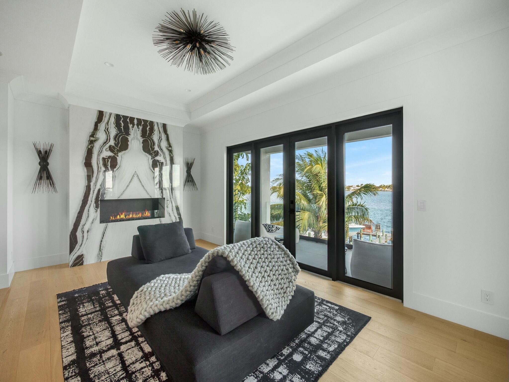 9 Bamboo Ln Jupiter, FL 33458