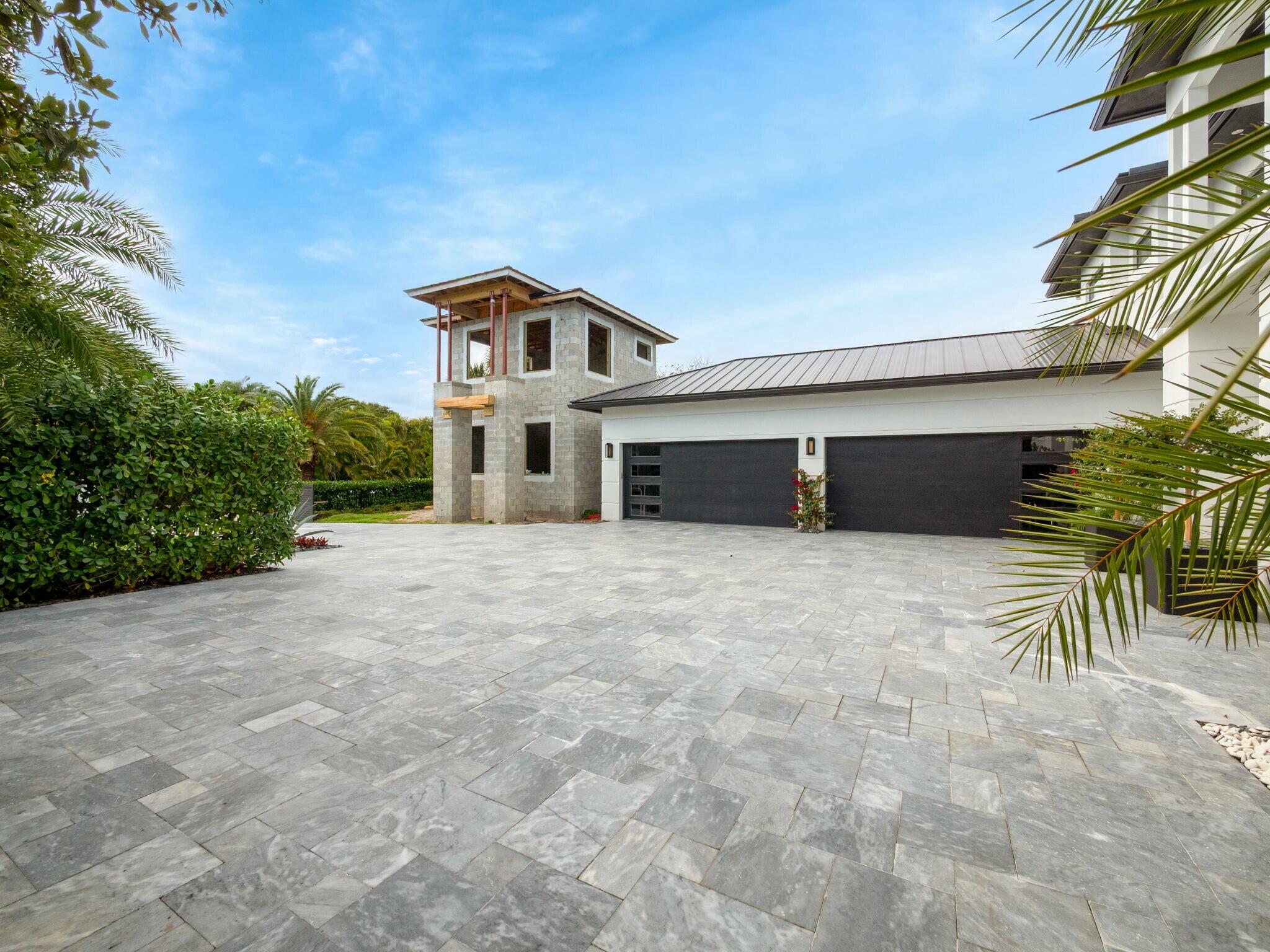 9 Bamboo Ln Jupiter, FL 33458