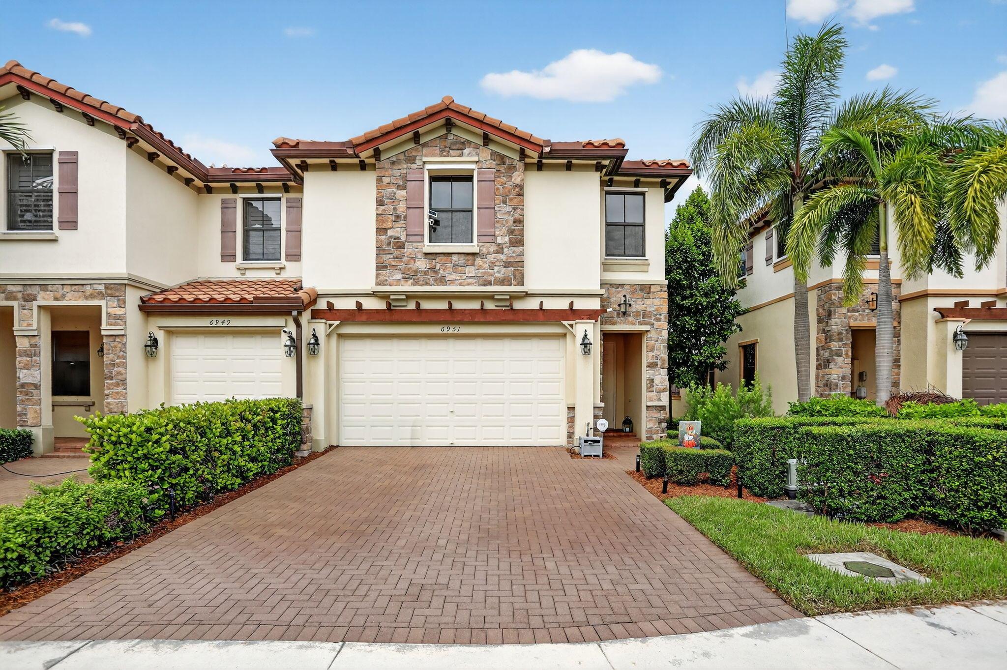 6951 Broadland Way
