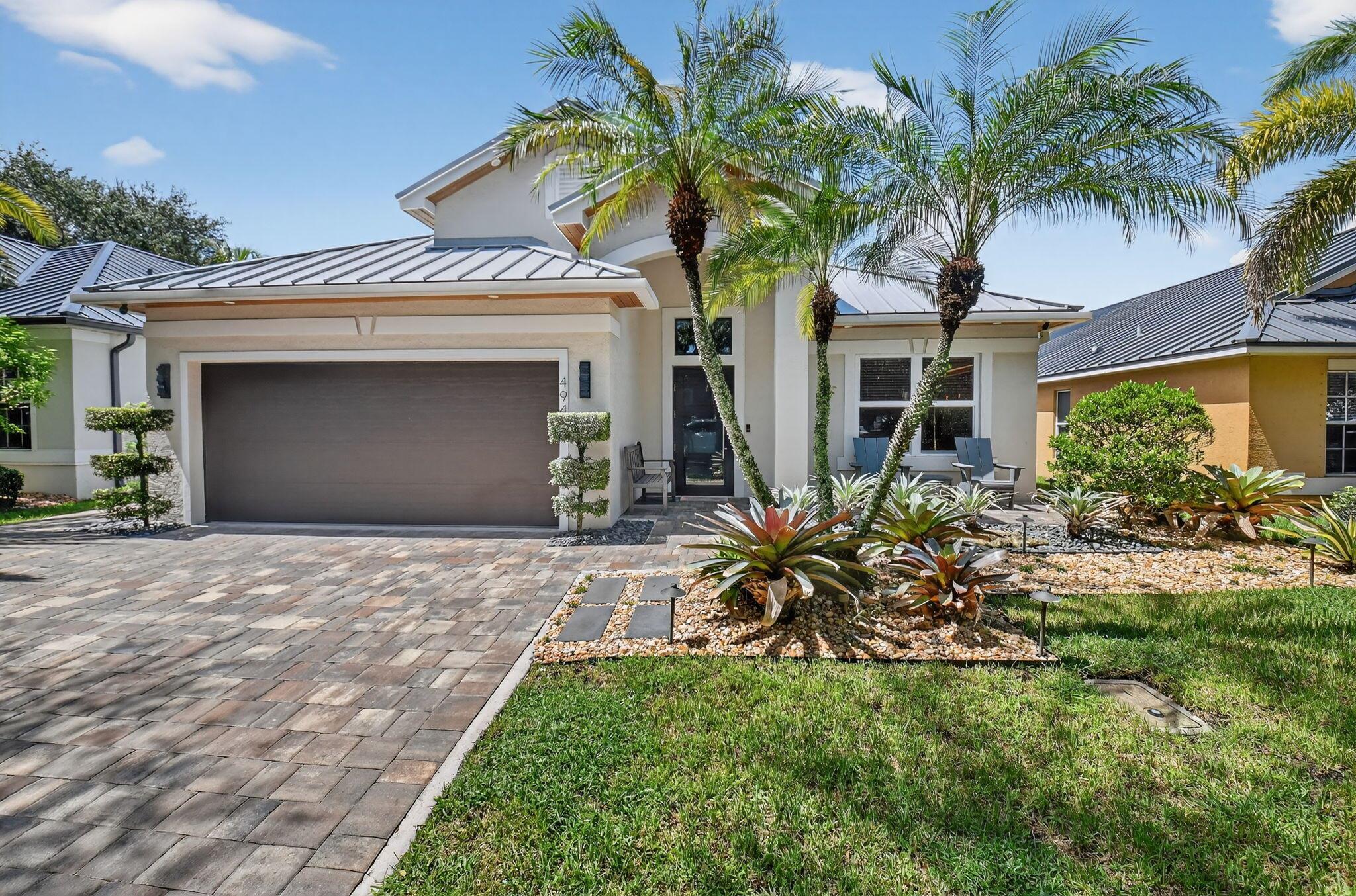 494 Enfield Ct