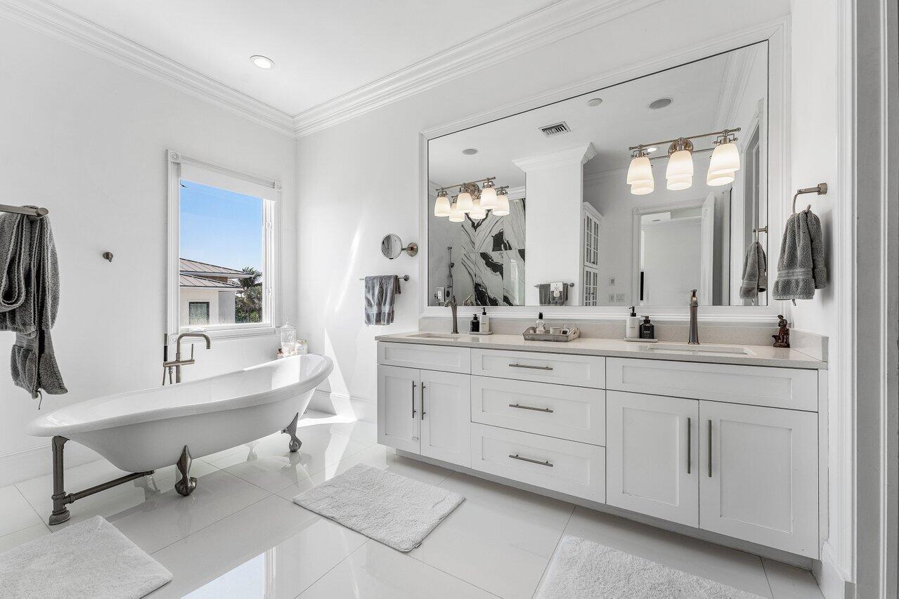 6080 Old Ocean Blvd Ocean Ridge, FL 33435