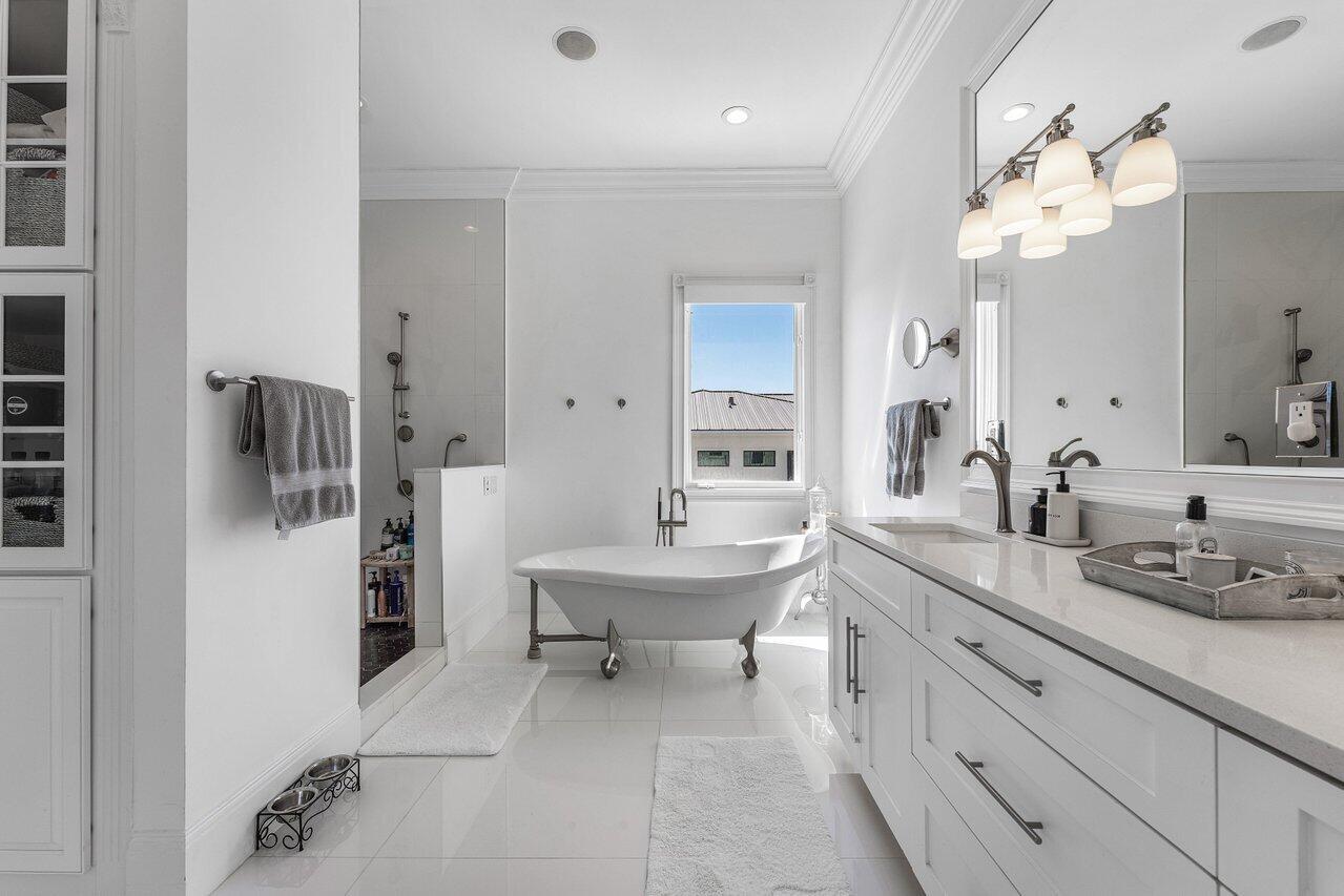 6080 Old Ocean Blvd Ocean Ridge, FL 33435