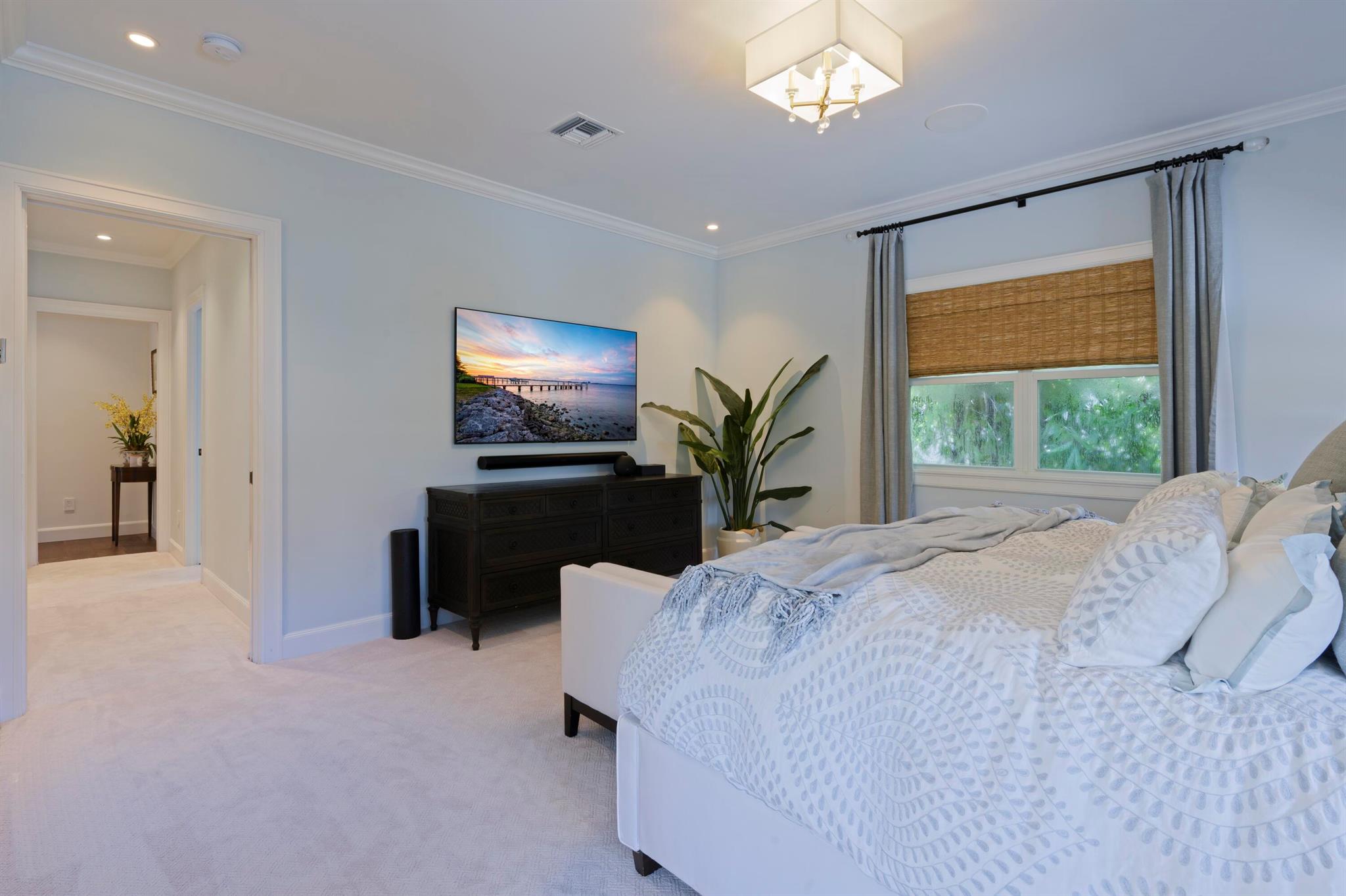 245 Murray Rd West Palm Beach, FL 33405