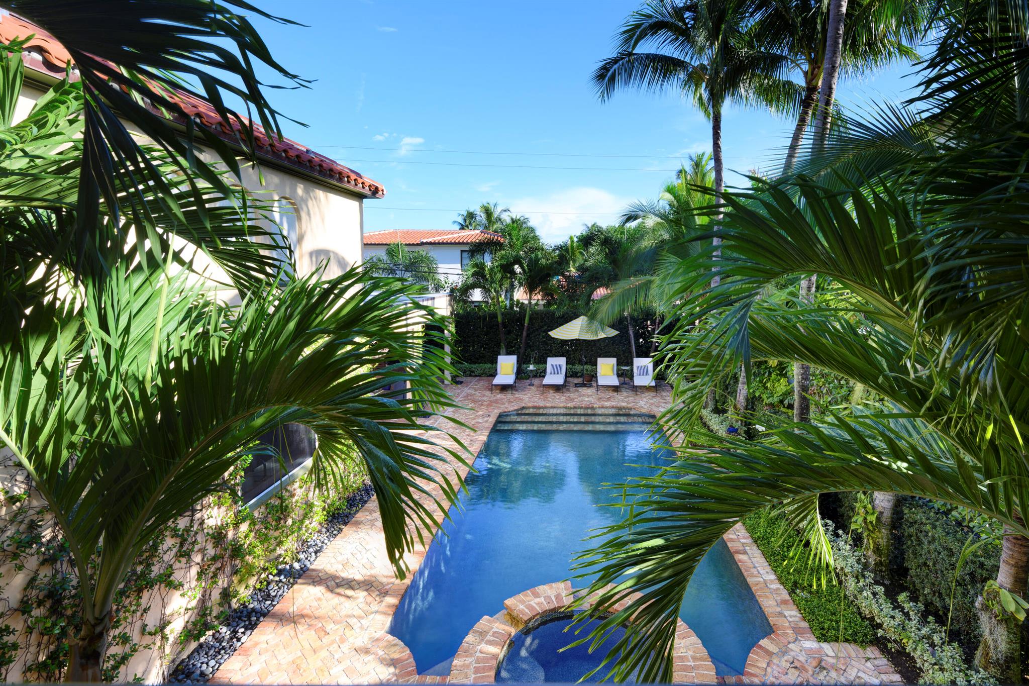 245 Murray Rd West Palm Beach, FL 33405