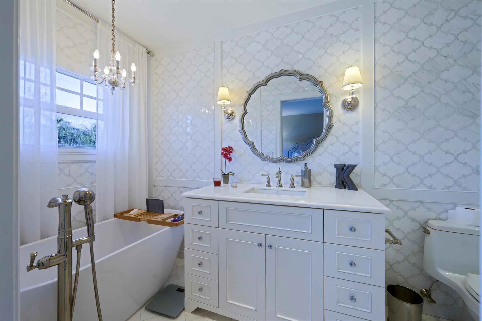 245 Murray Rd West Palm Beach, FL 33405