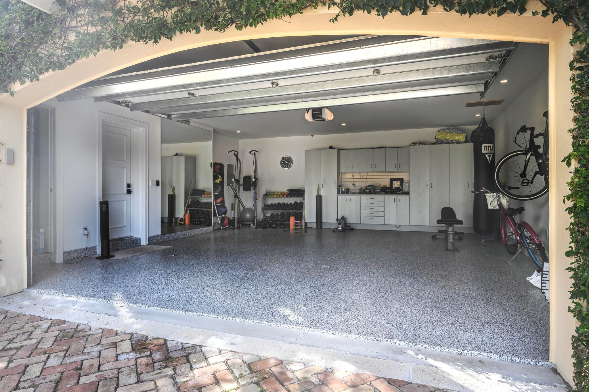 245 Murray Rd West Palm Beach, FL 33405