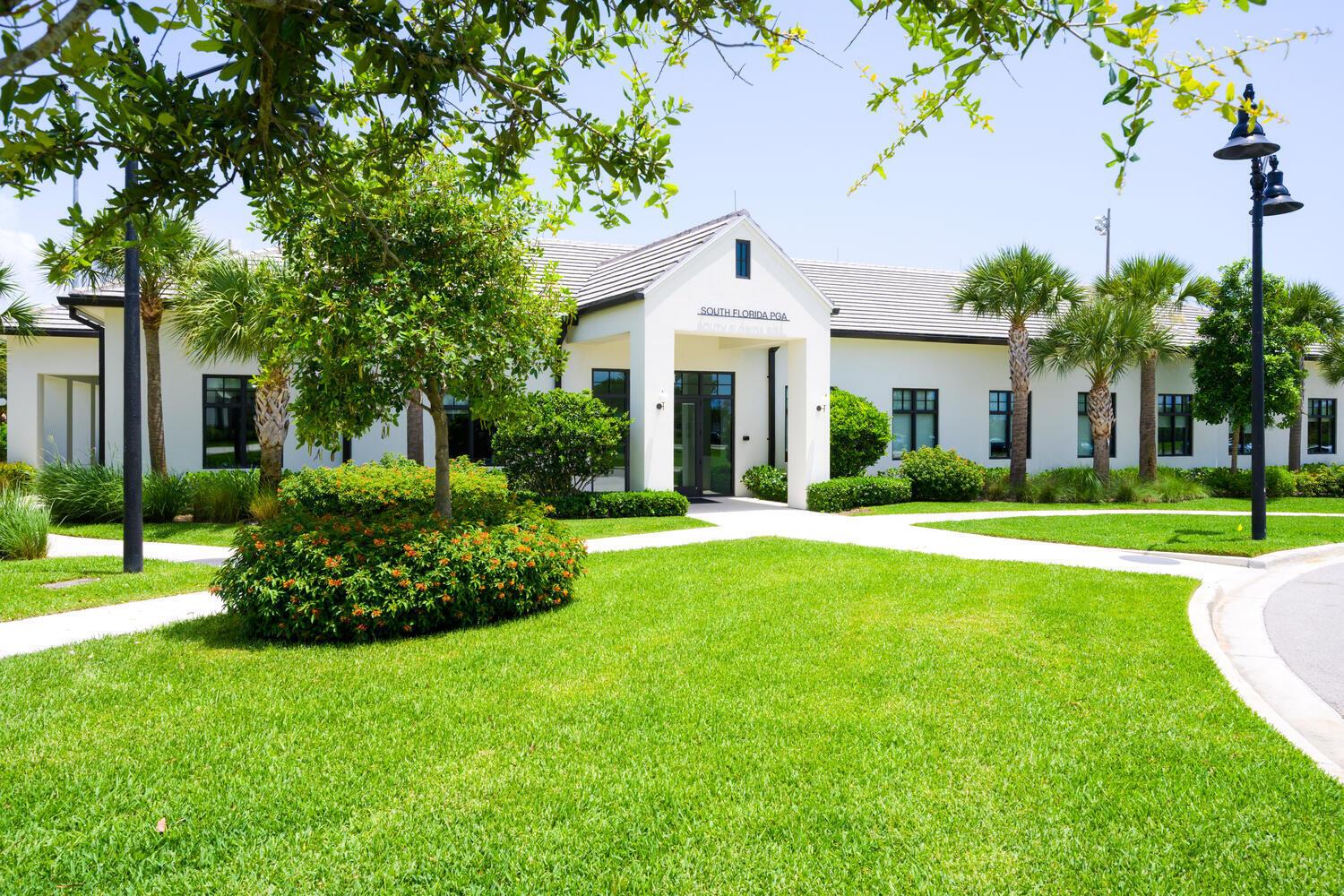 245 Murray Rd West Palm Beach, FL 33405