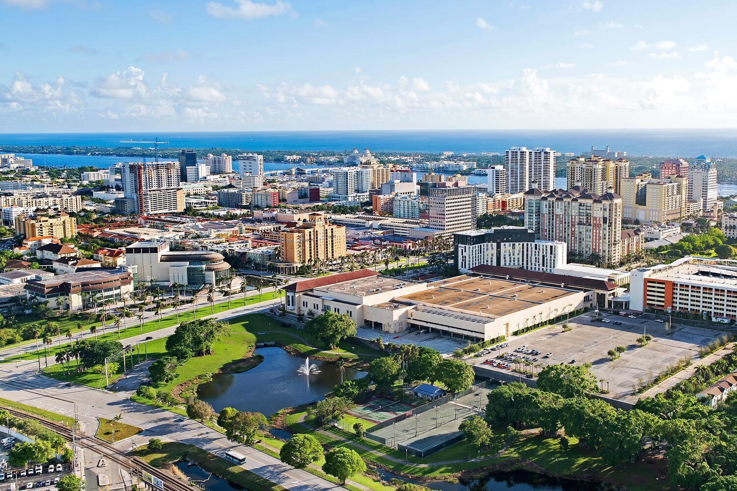 245 Murray Rd West Palm Beach, FL 33405