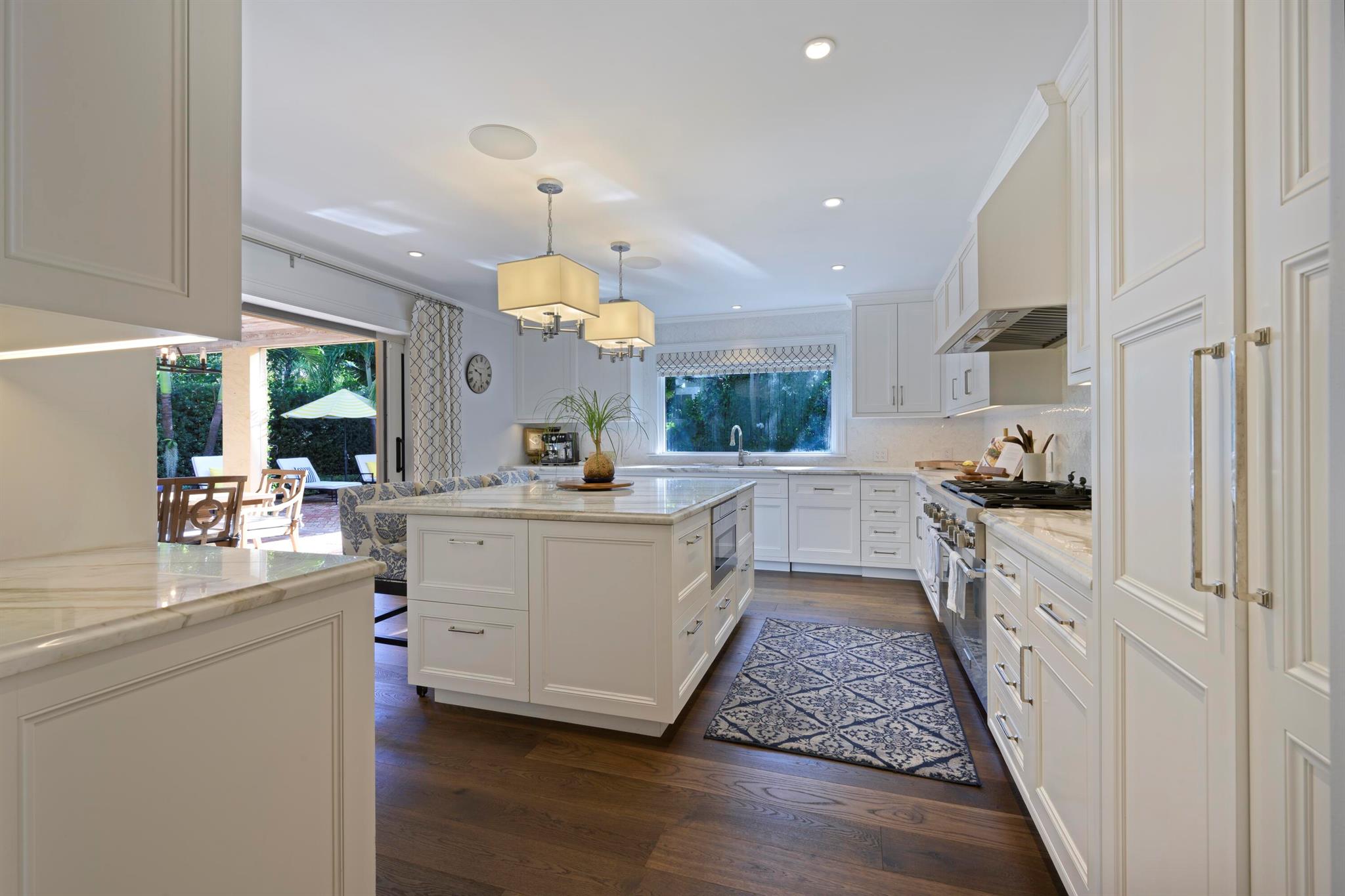 245 Murray Rd West Palm Beach, FL 33405