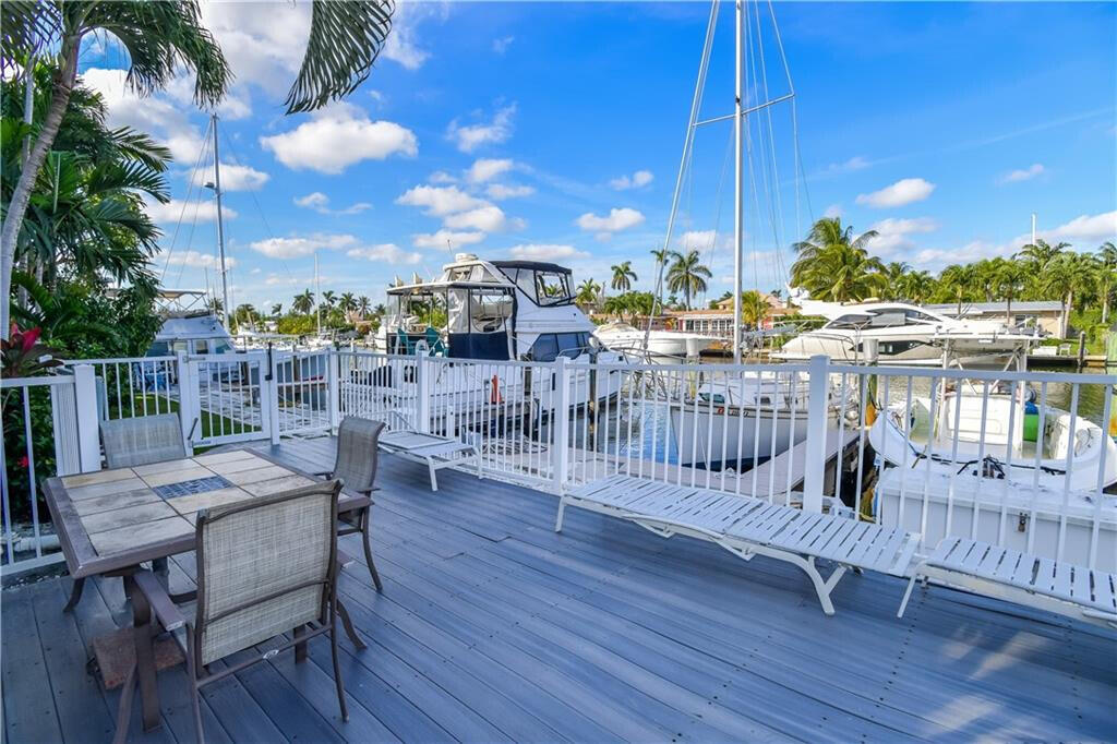 1535 SE 15th #109 Fort Lauderdale, FL 33316