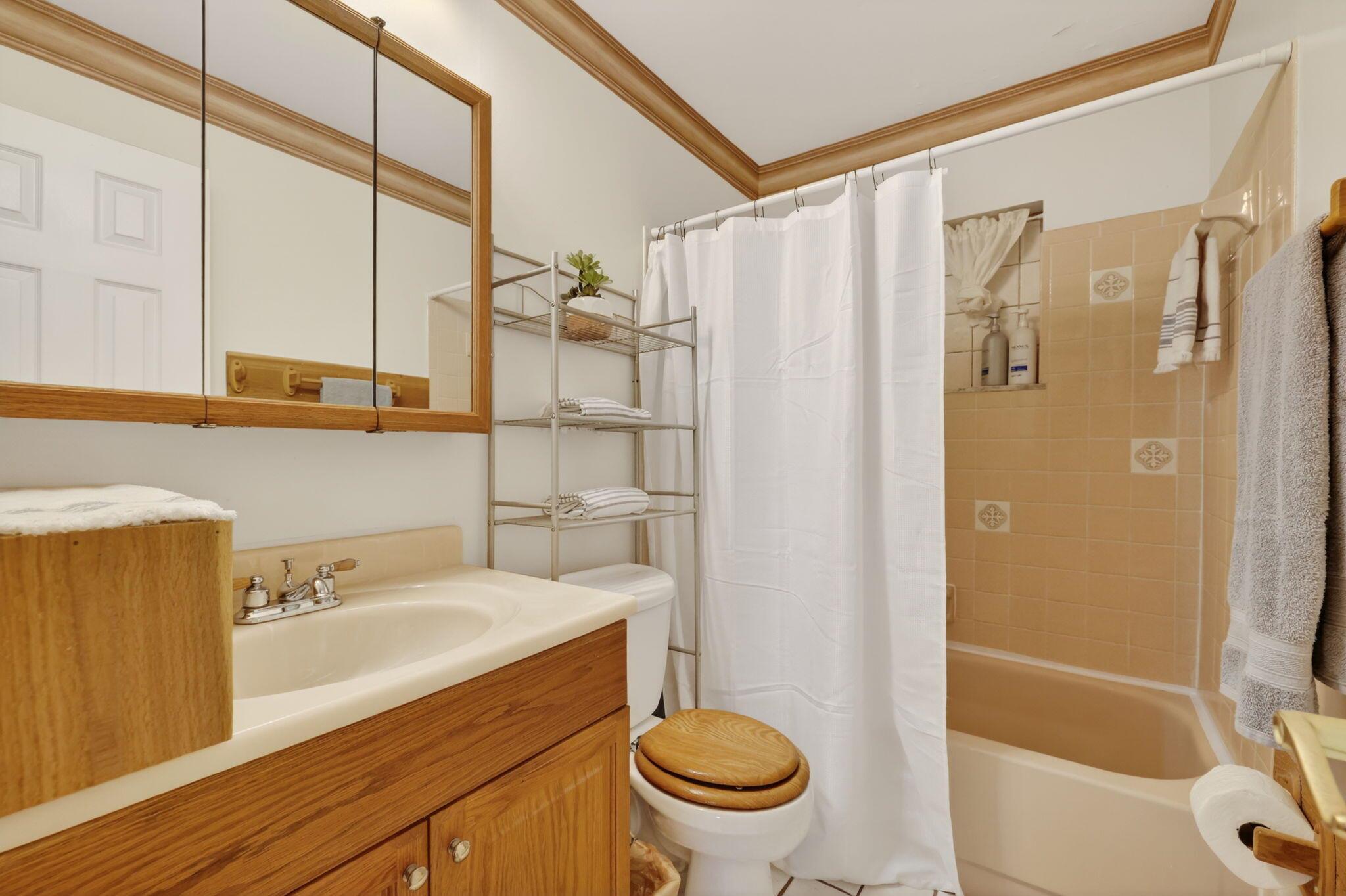 1769 SE Madison St Stuart, FL 34997