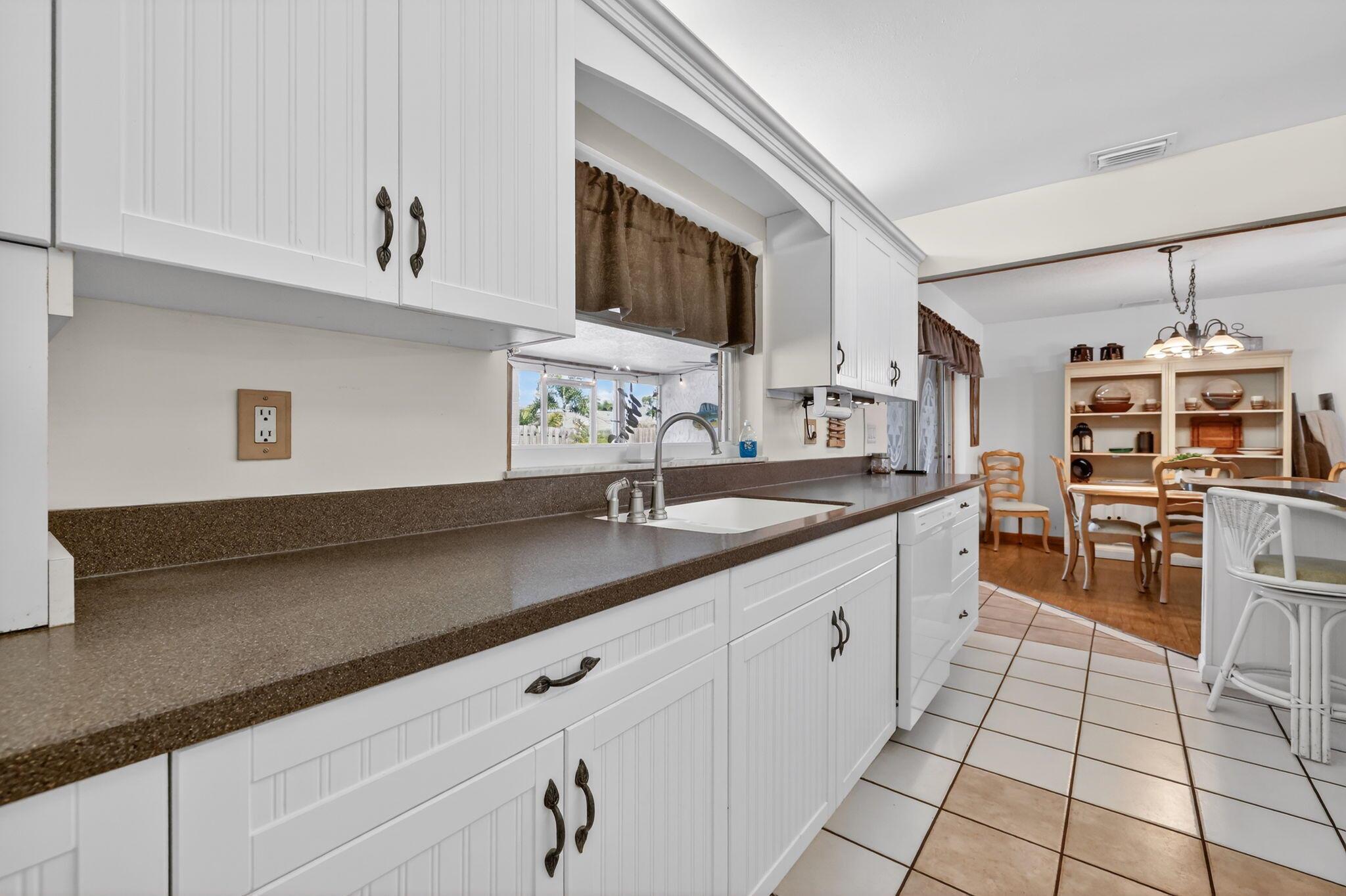 1769 SE Madison St Stuart, FL 34997