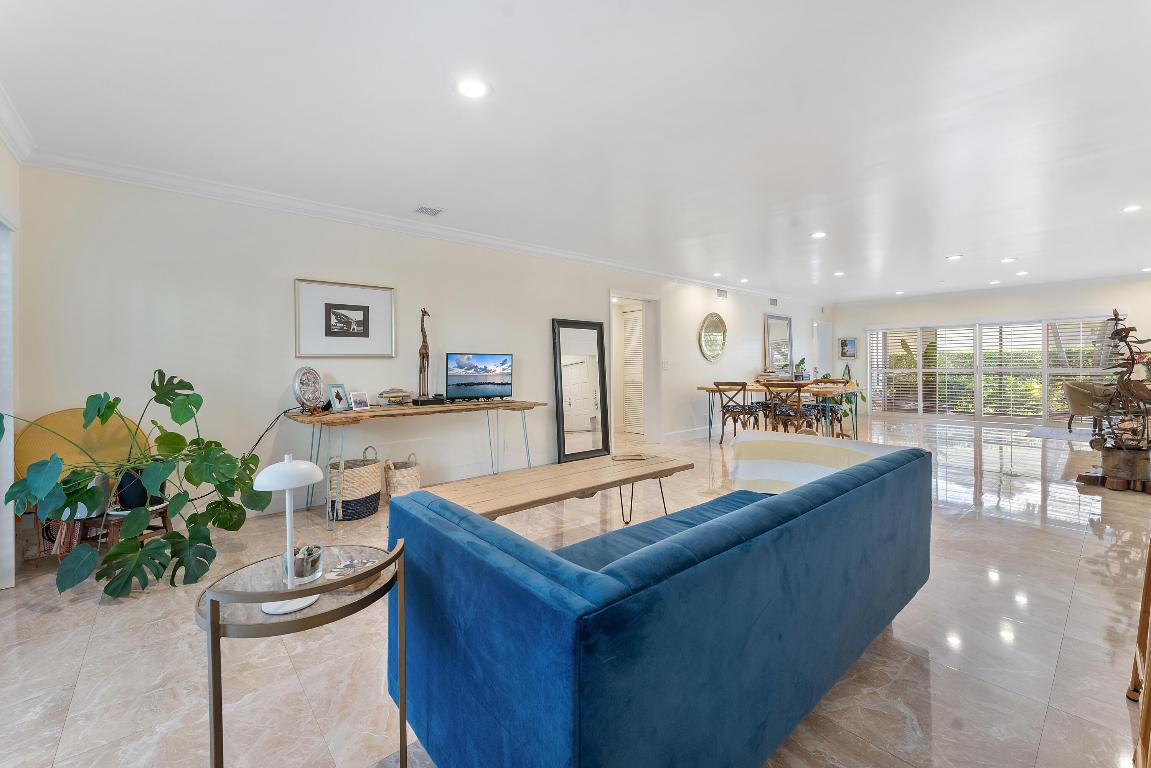 4161 S Us Hwy 1 #G1 Jupiter, FL 33477