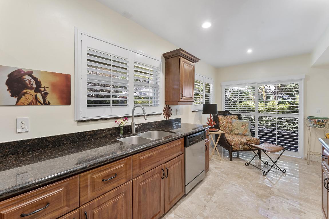 4161 S Us Hwy 1 #G1 Jupiter, FL 33477