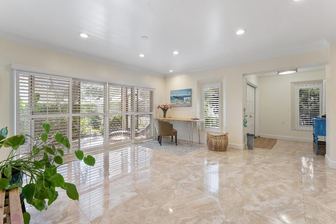 4161 S Us Hwy 1 #G1 Jupiter, FL 33477