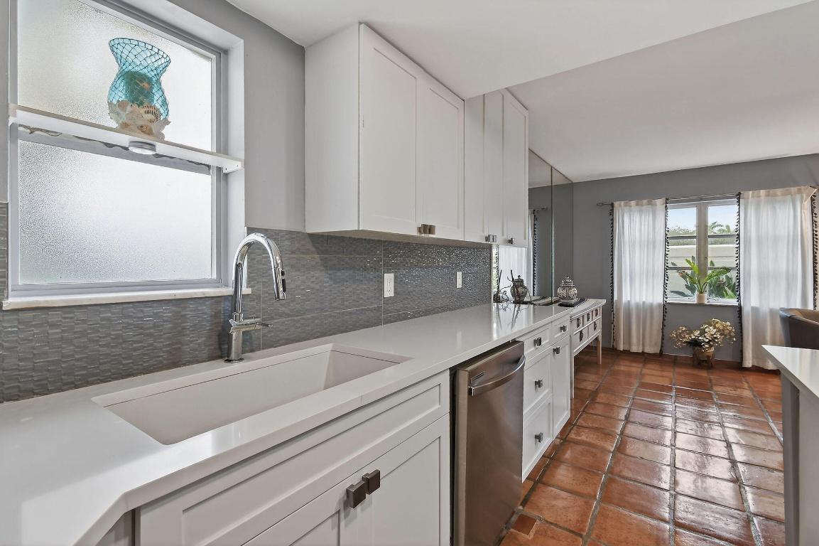 170 Seabreeze Jupiter, FL 33477