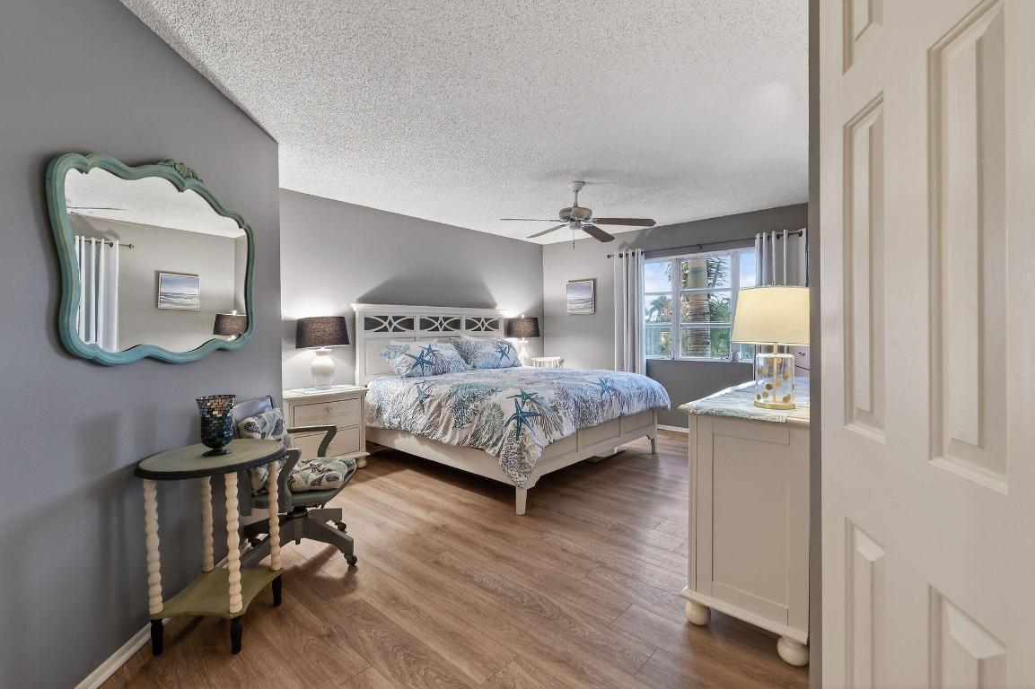 170 Seabreeze Jupiter, FL 33477