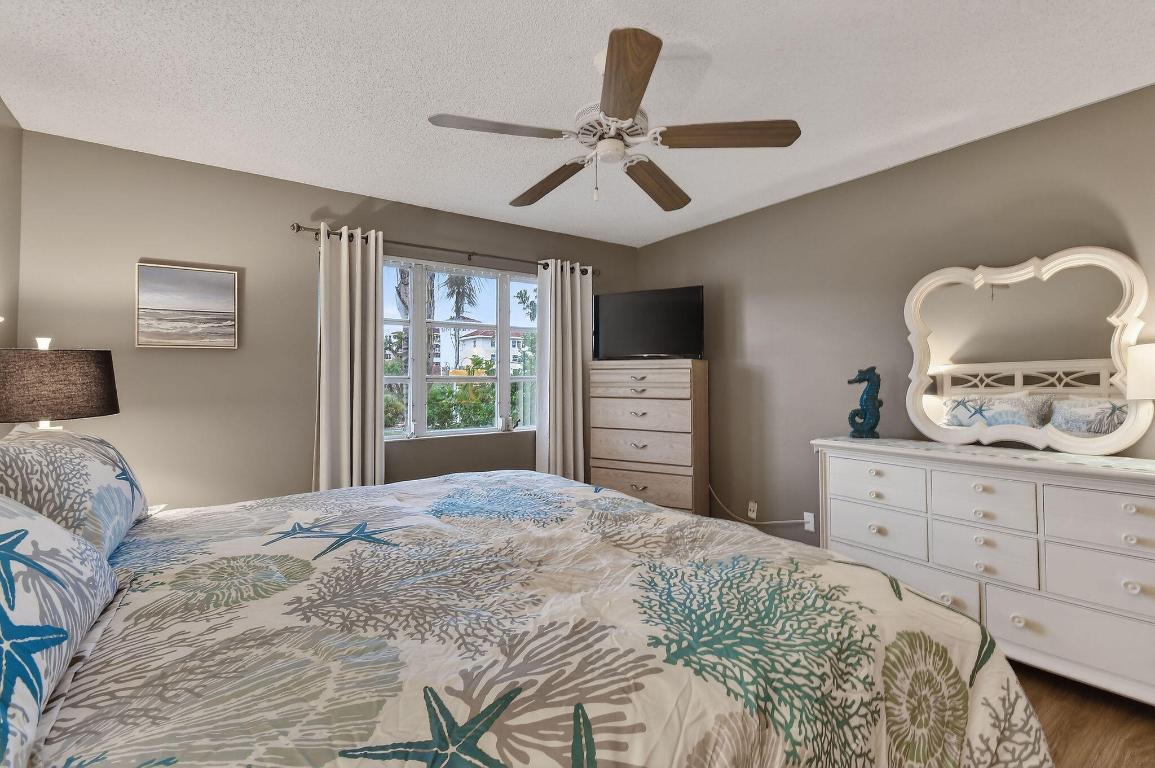 170 Seabreeze Jupiter, FL 33477