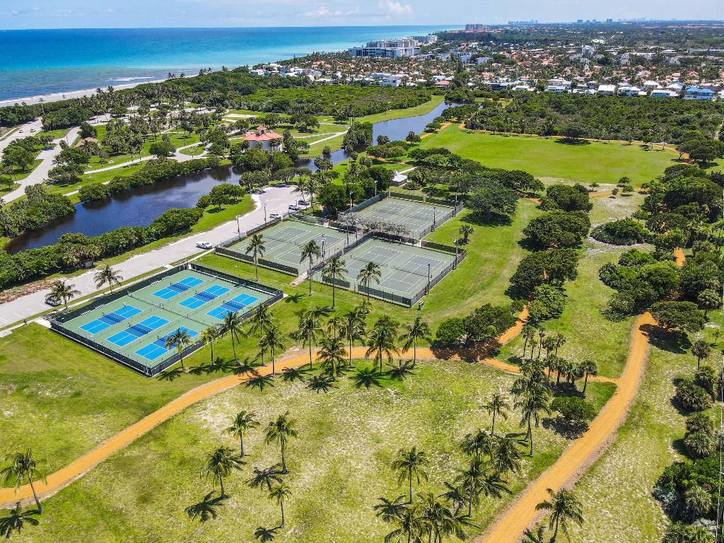 170 Seabreeze Jupiter, FL 33477