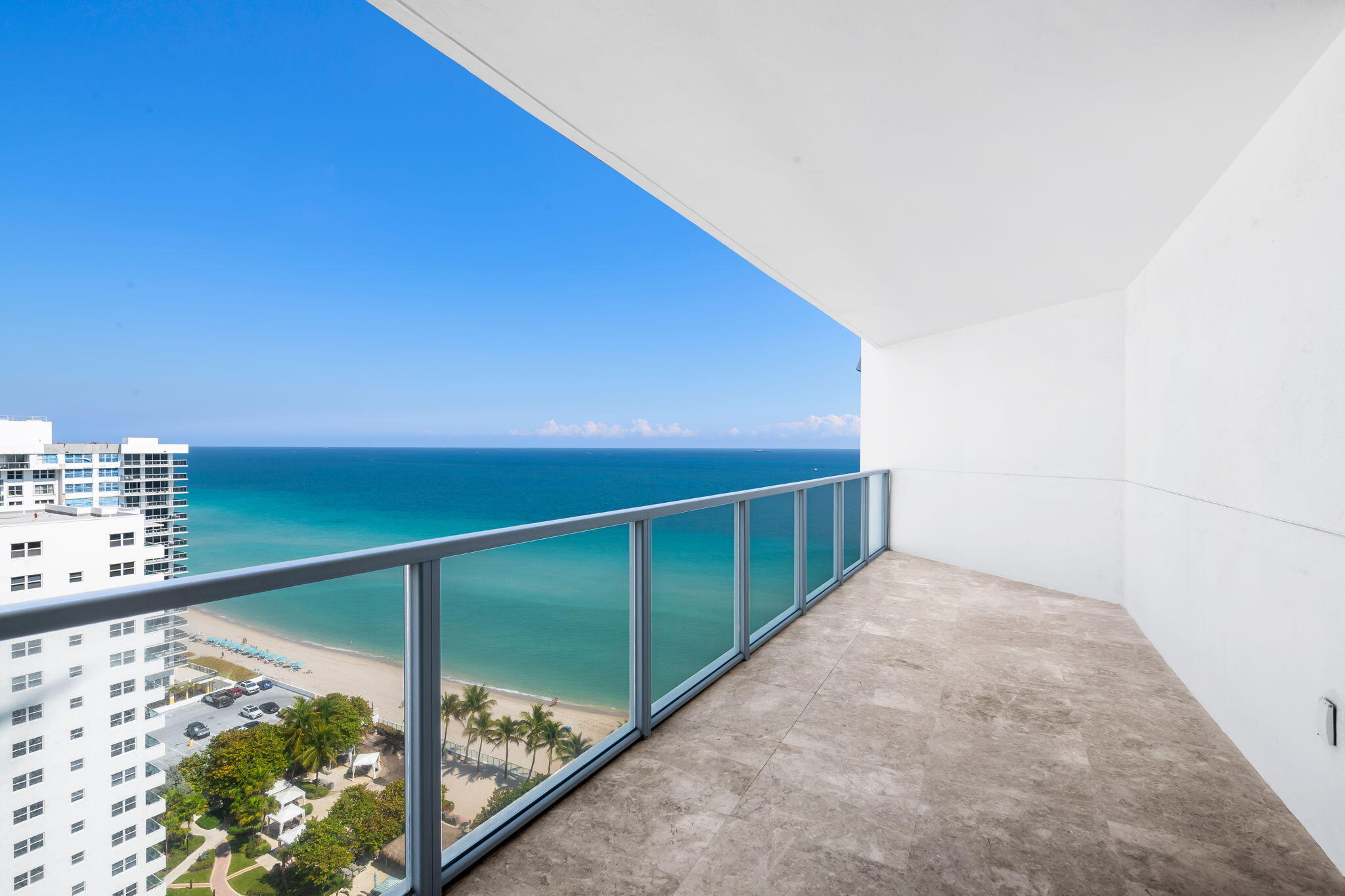 3101 S Ocean #1807 Hollywood, FL 33019