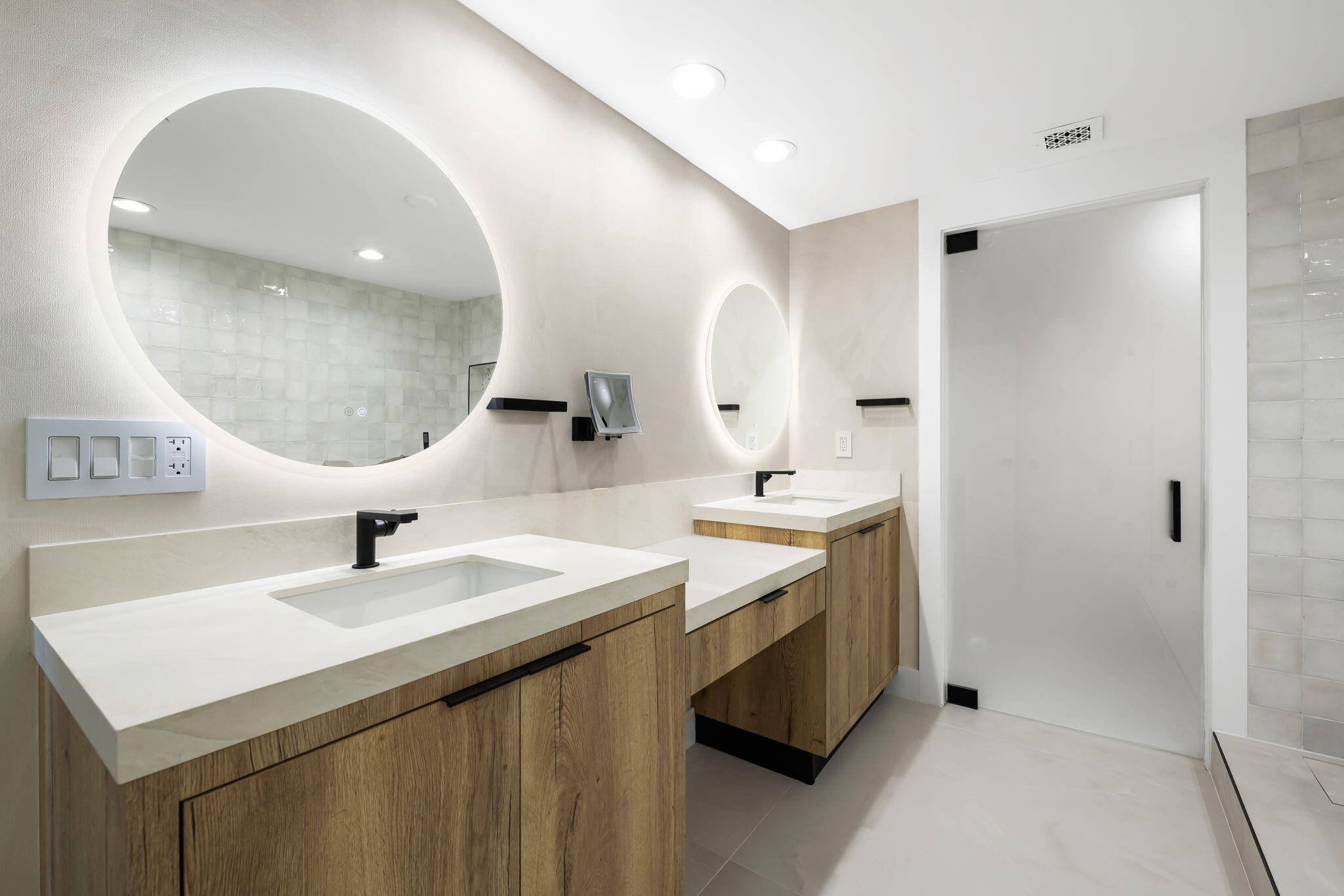 3101 S Ocean #1807 Hollywood, FL 33019