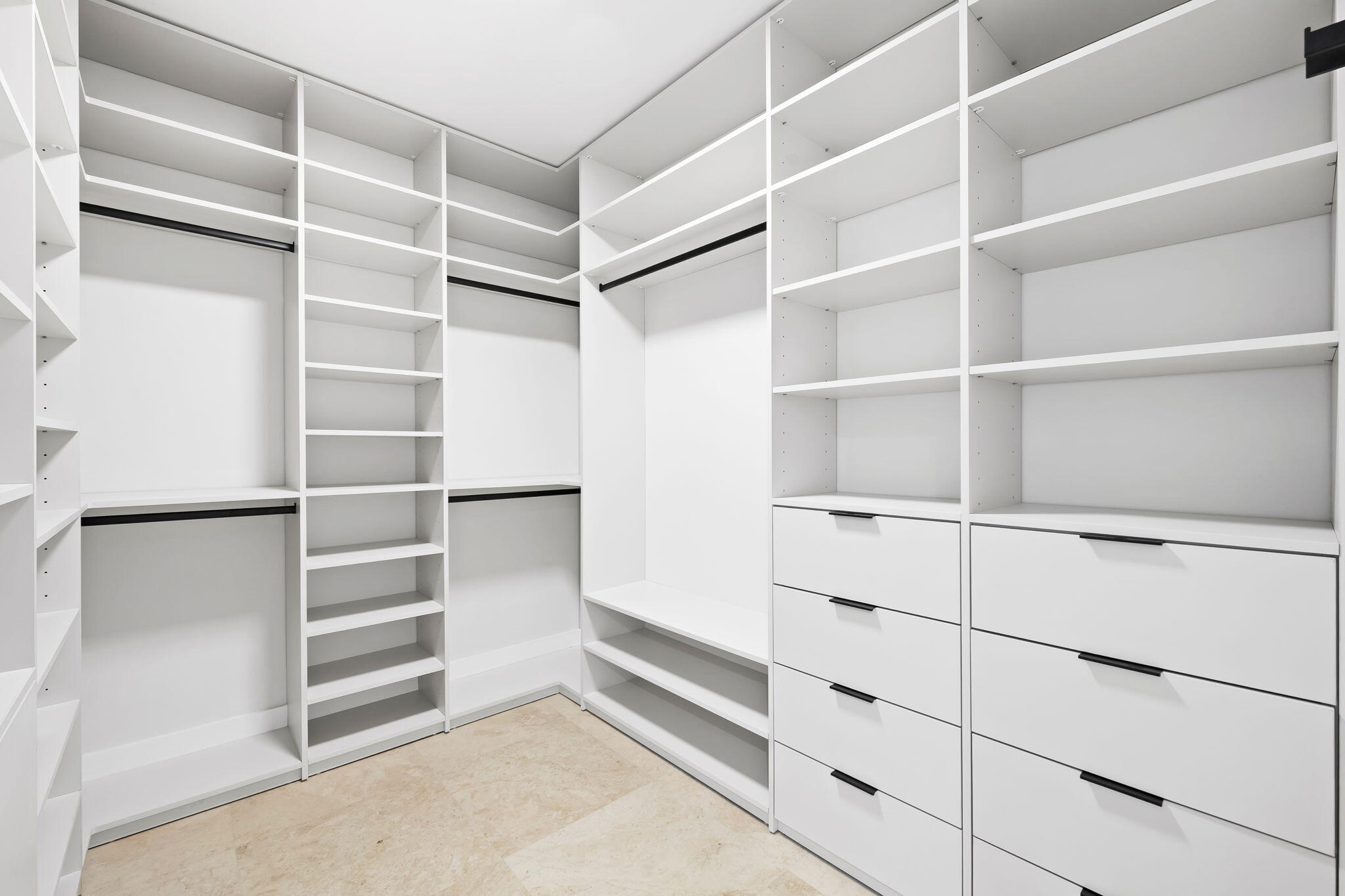 3101 S Ocean #1807 Hollywood, FL 33019