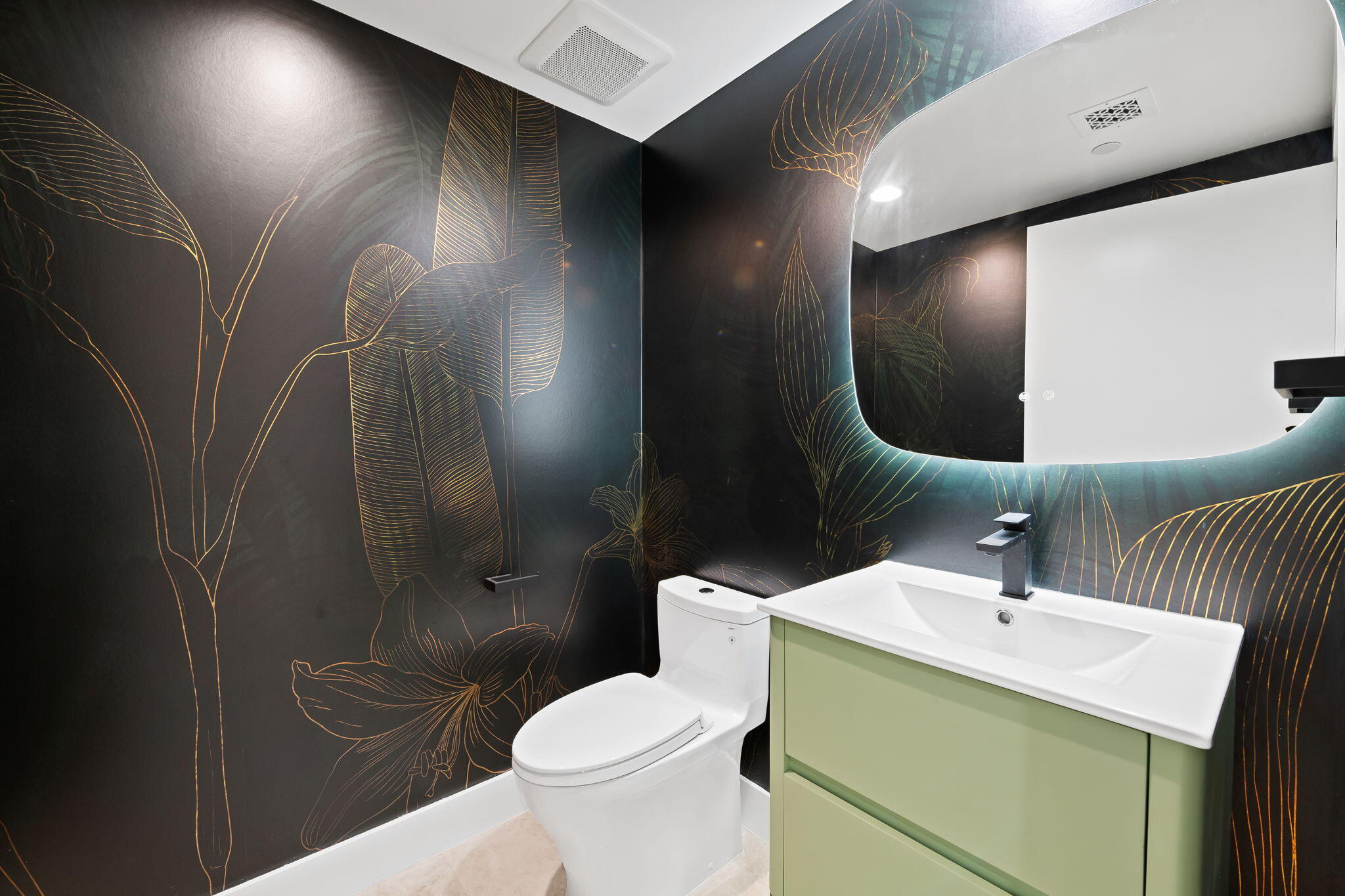 3101 S Ocean #1807 Hollywood, FL 33019