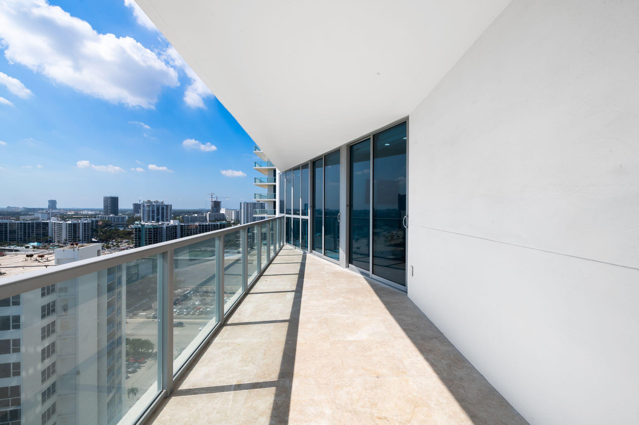 3101 S Ocean #1807 Hollywood, FL 33019