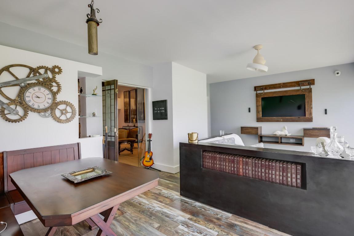 6590 Fountains Lake Worth, FL 33467