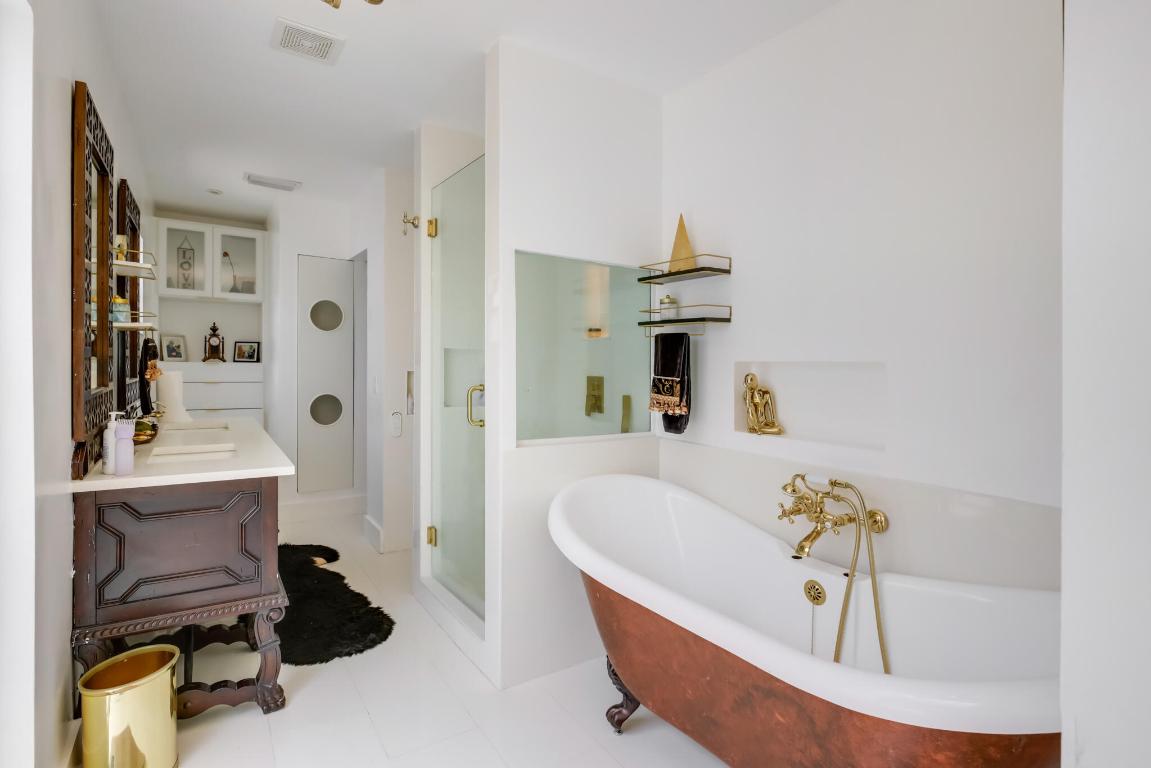 6590 Fountains Lake Worth, FL 33467