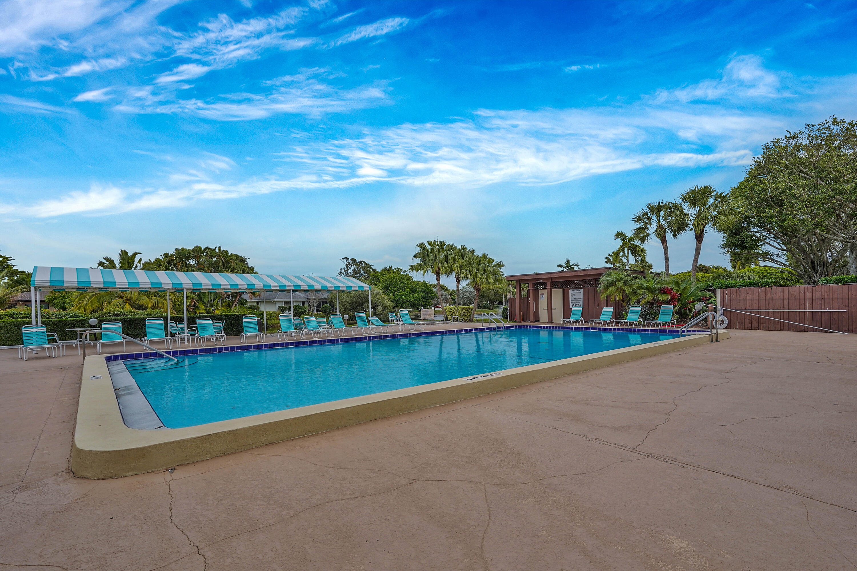 7512 Ace Lake Worth, FL 33467