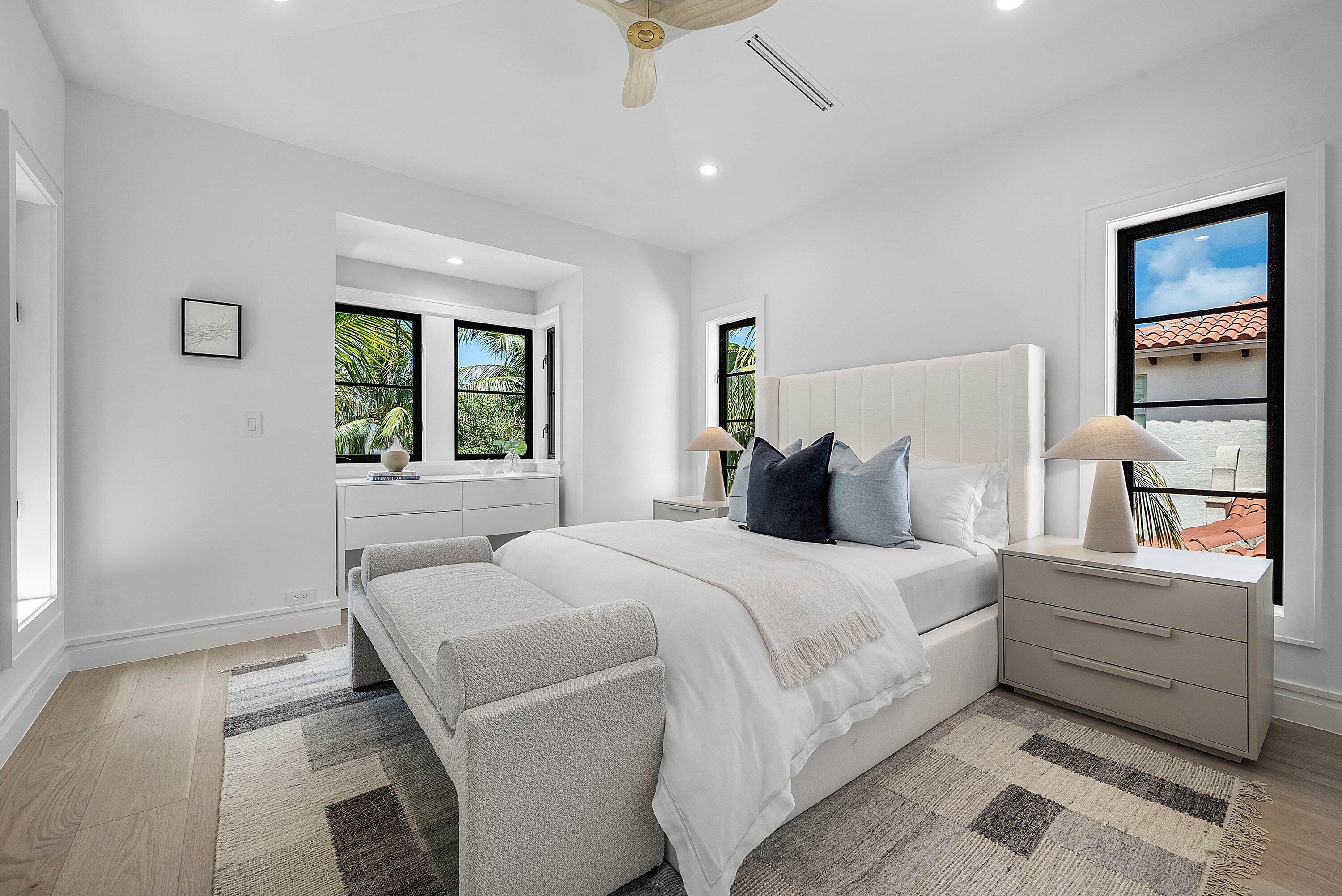 230 Pershing Way West Palm Beach, FL 33401