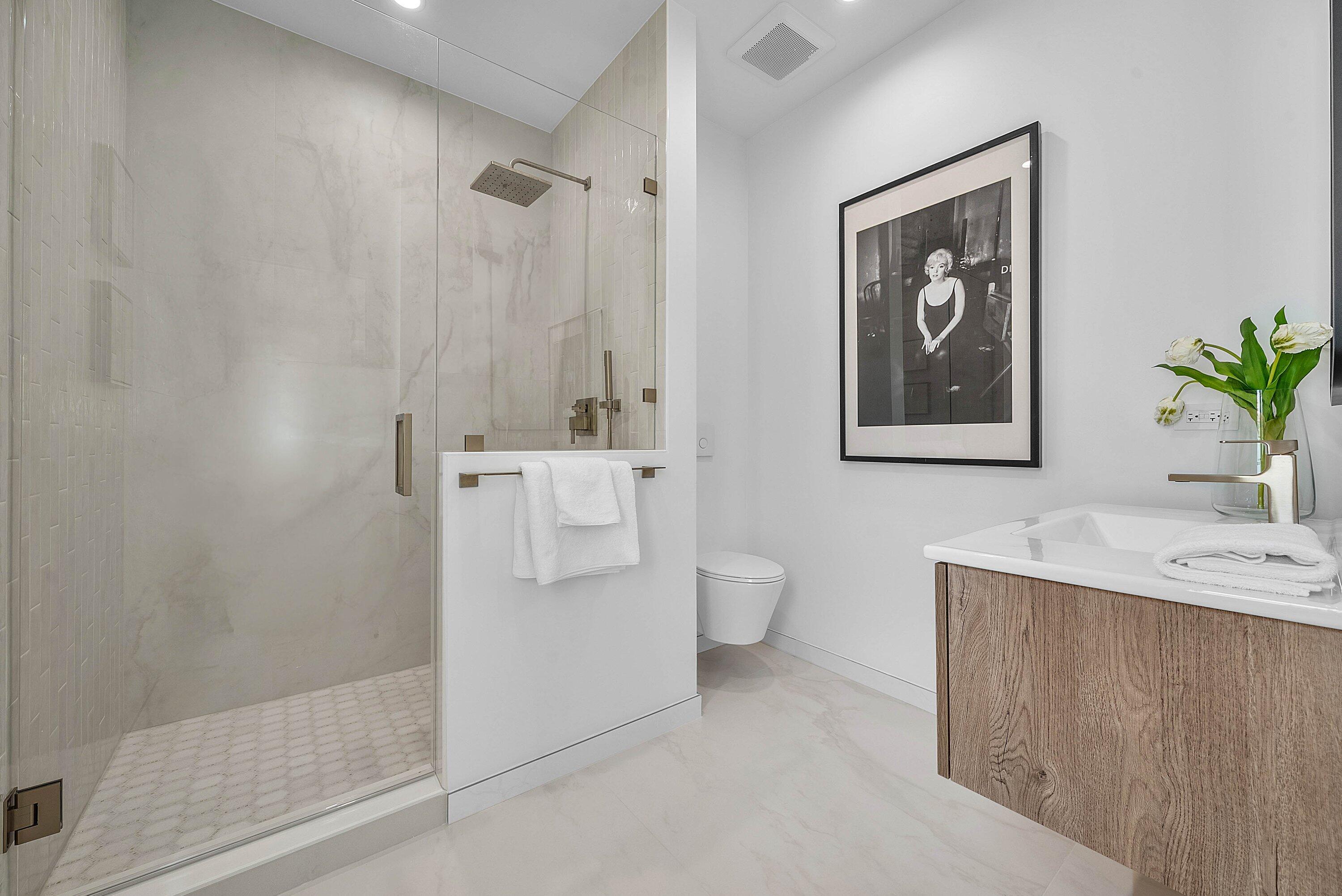 230 Pershing Way West Palm Beach, FL 33401