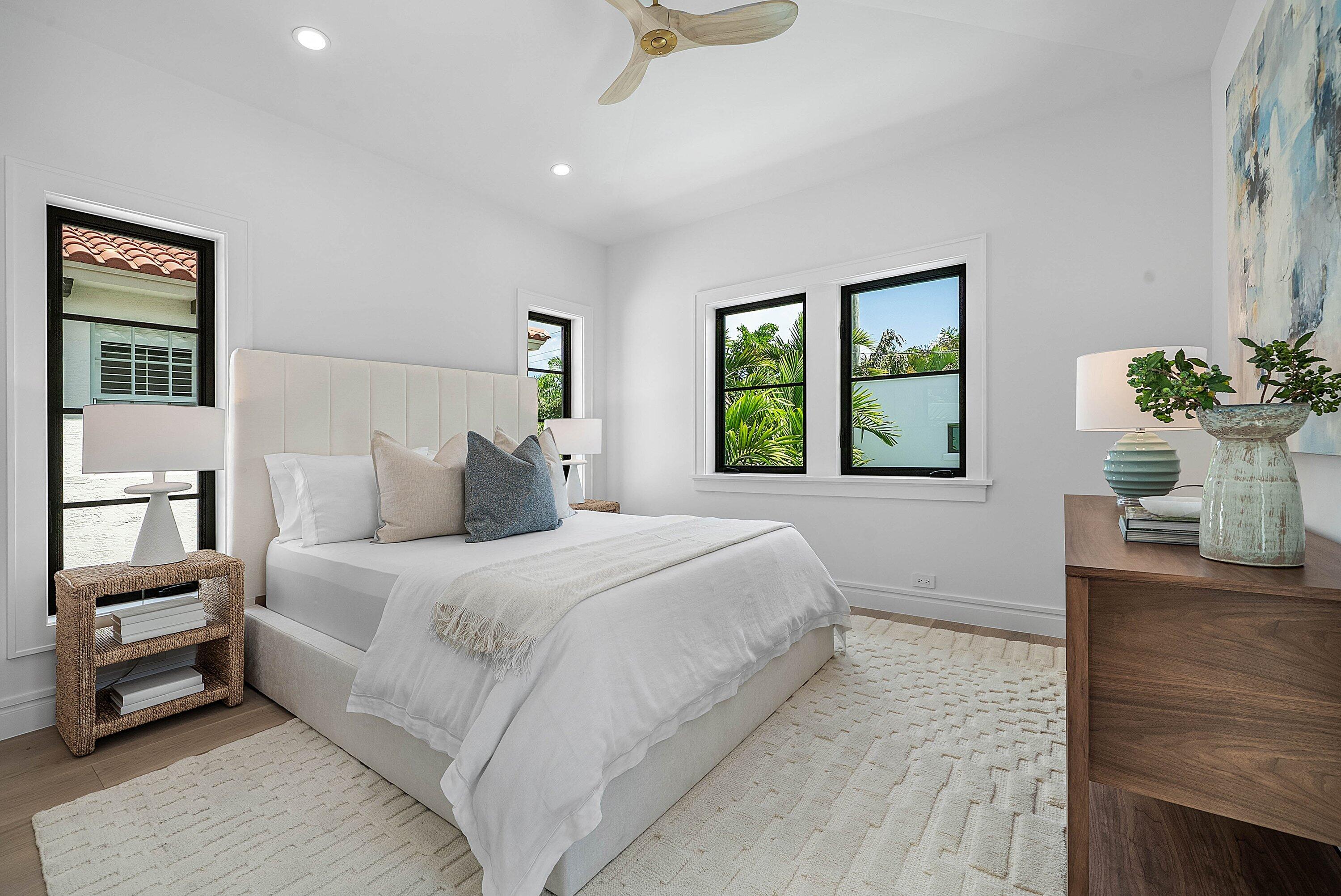 230 Pershing Way West Palm Beach, FL 33401