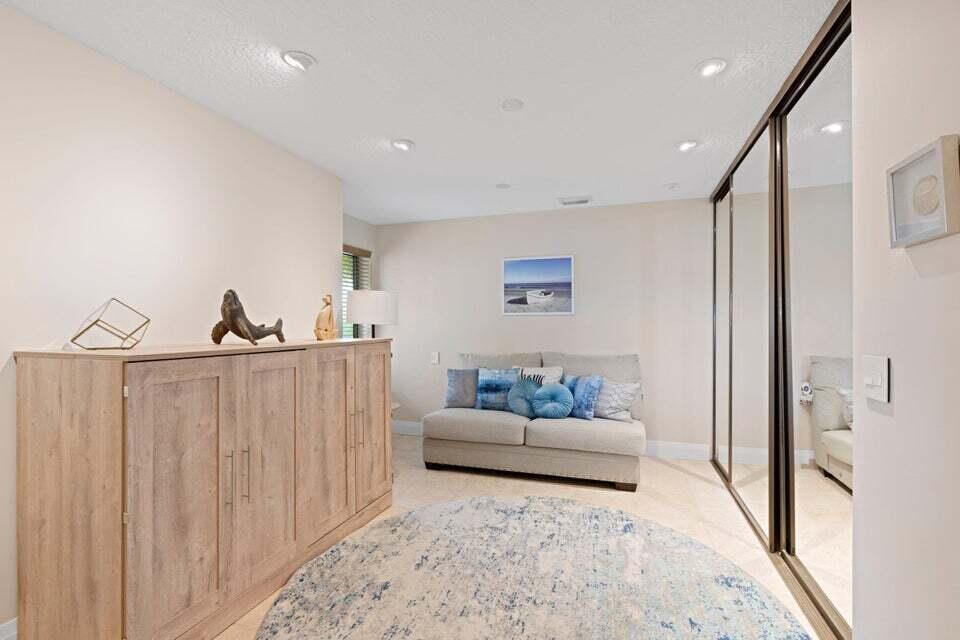 197 Ridge Jupiter, FL 33477