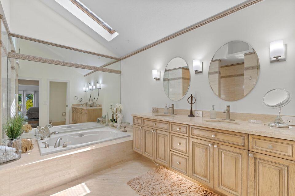 197 Ridge Jupiter, FL 33477