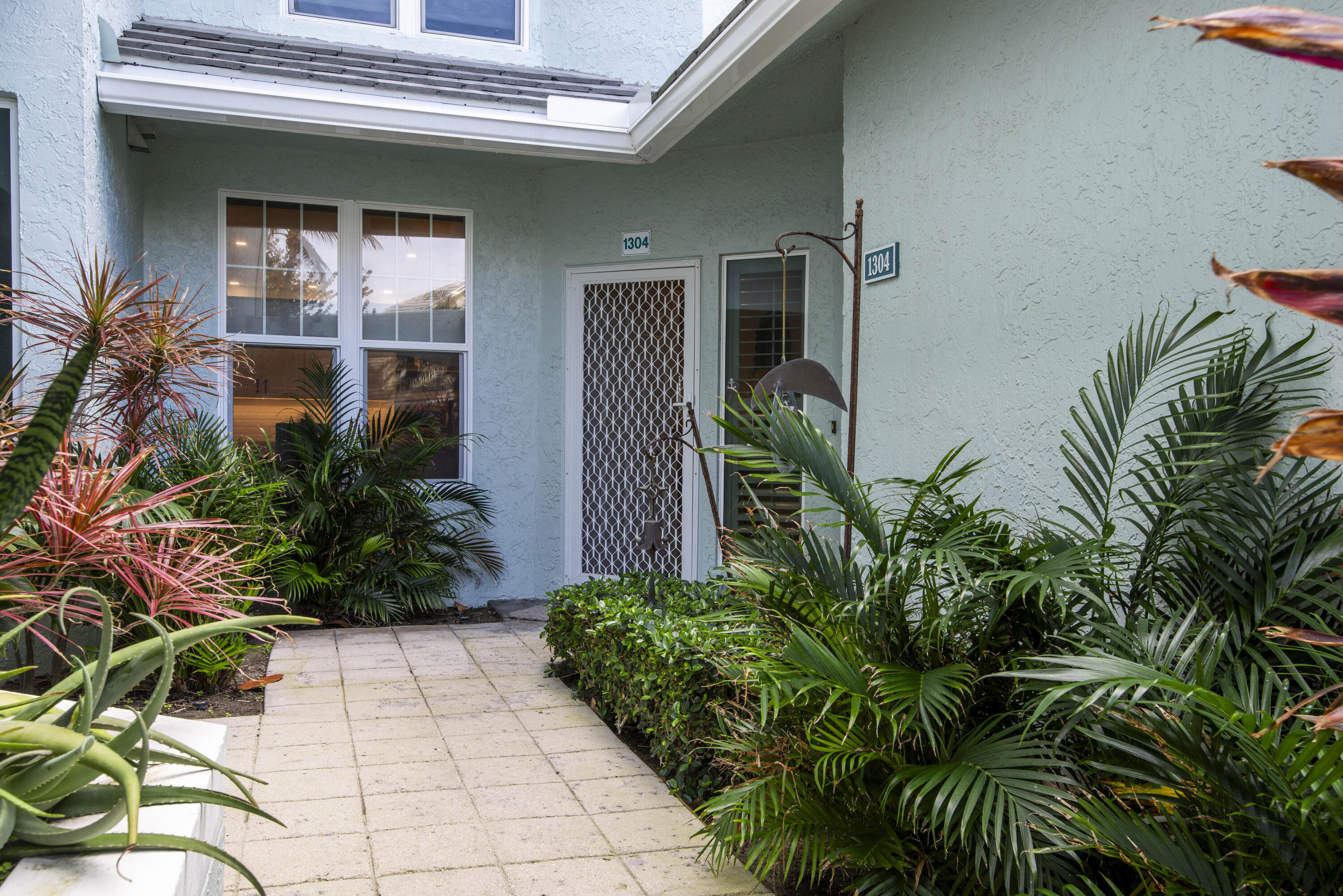 1304 Mainsail Jupiter, FL 33477