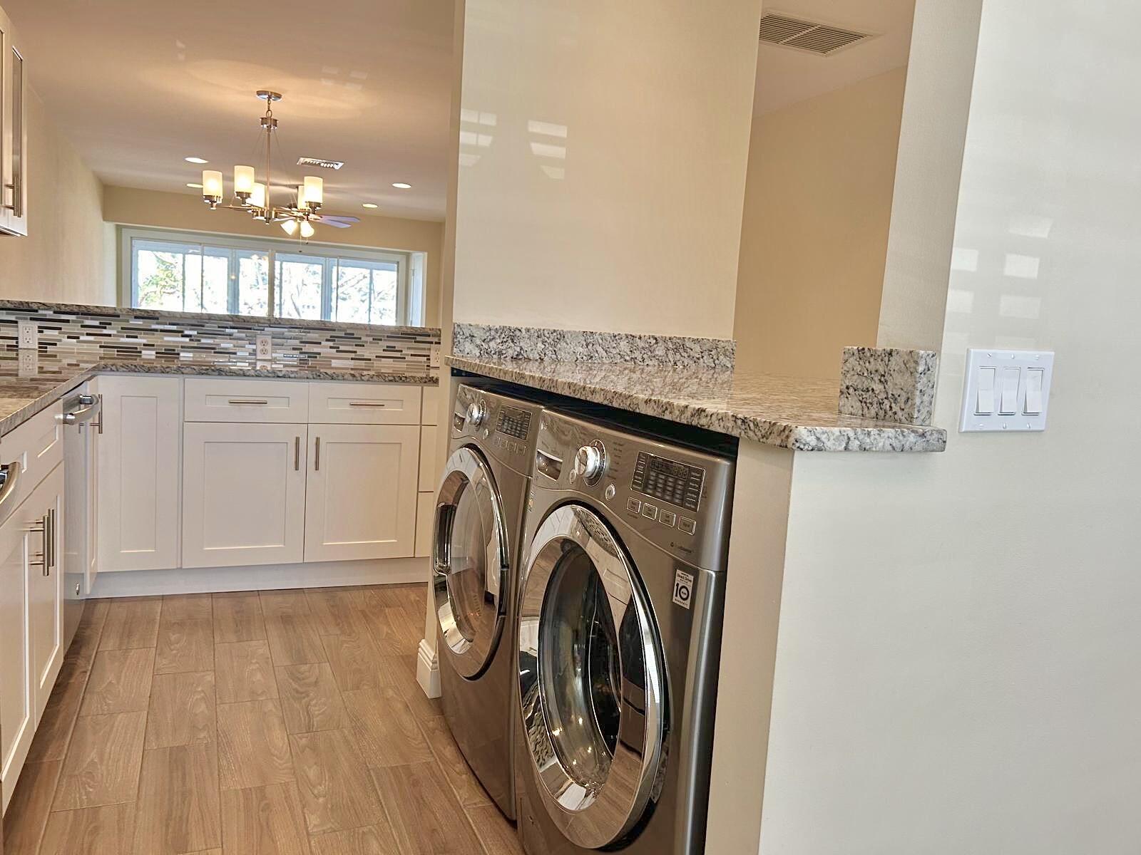 2811 SW 15th #202 Delray Beach, FL 33445