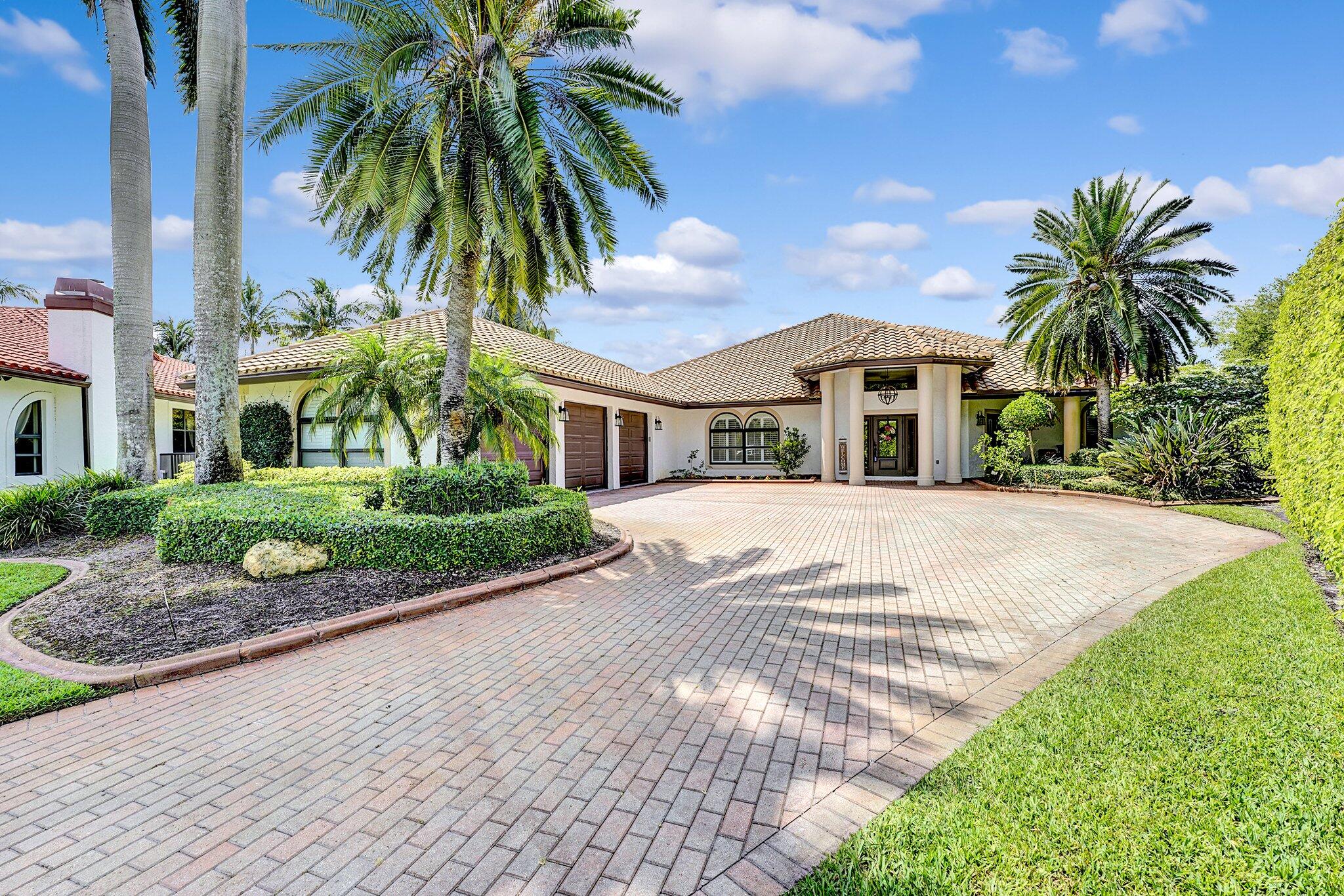 2386 Sunderland Ave Wellington, FL 33414