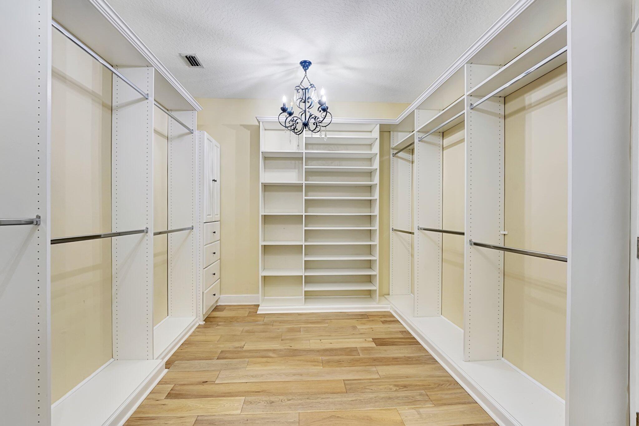 2386 Sunderland Ave Wellington, FL 33414