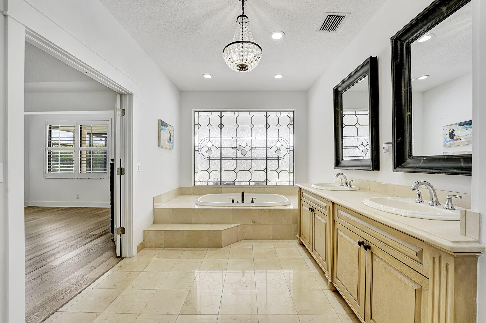 2386 Sunderland Ave Wellington, FL 33414