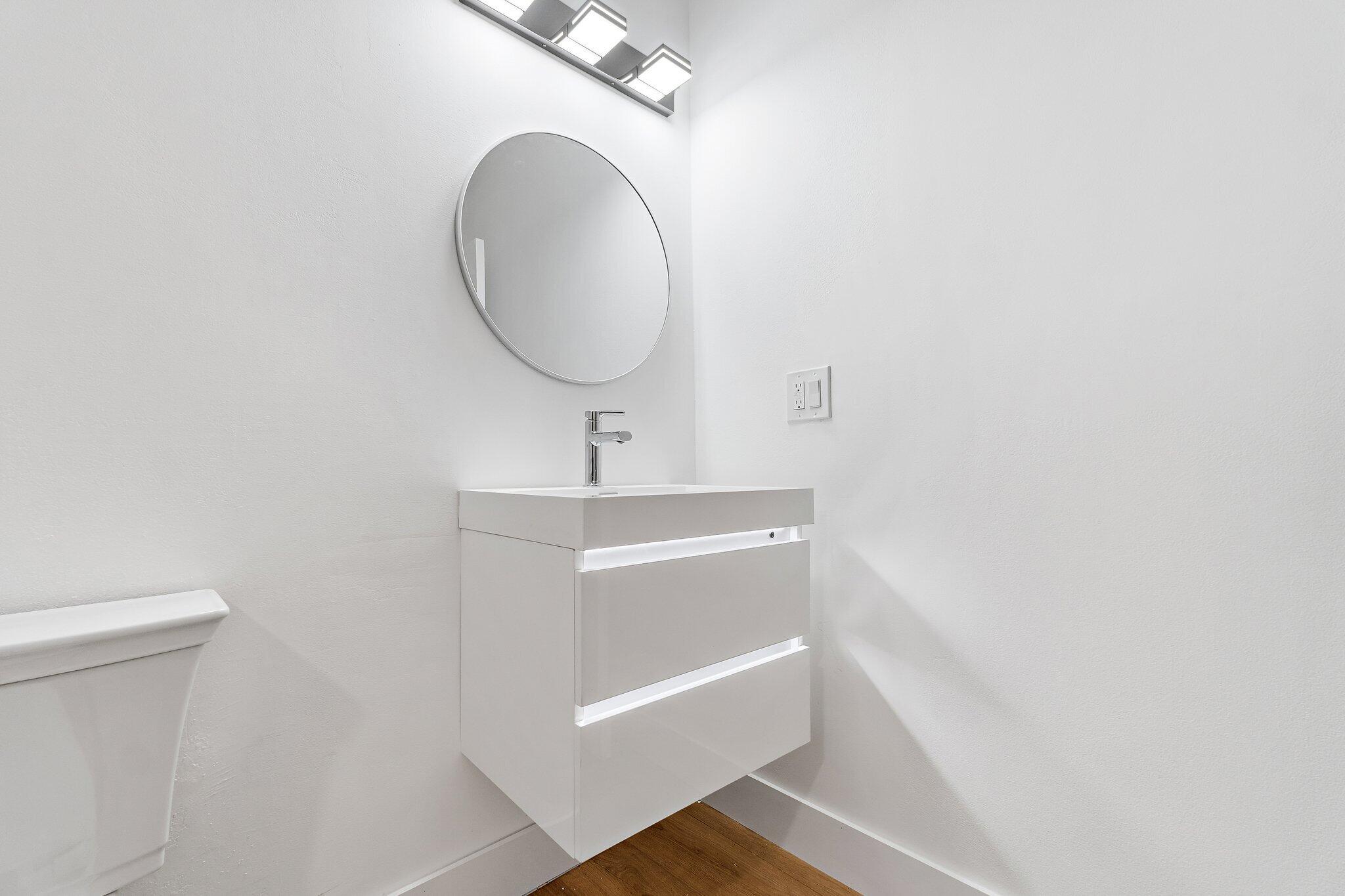 1420 Ocean #7c Jupiter, FL 33477