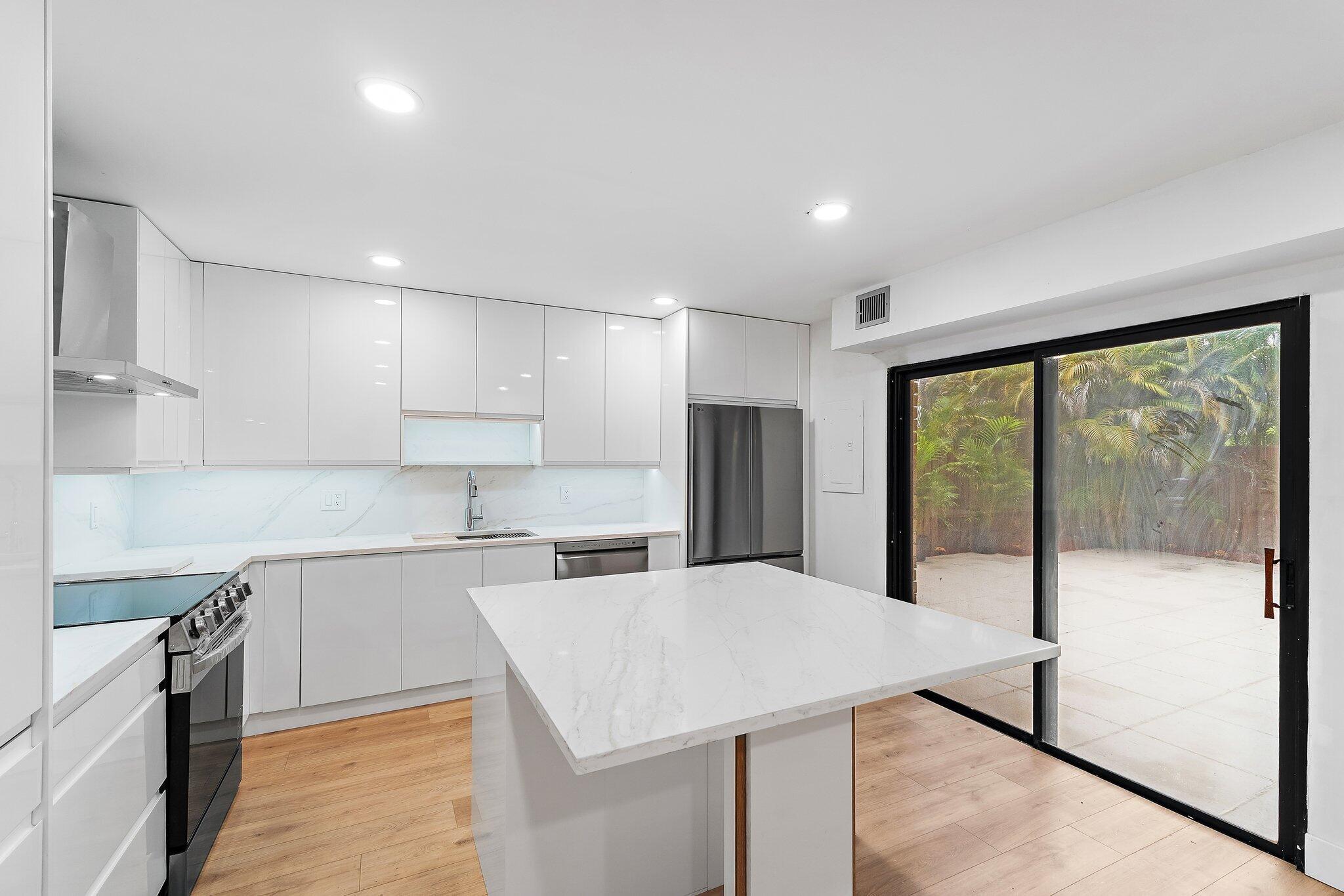 1420 Ocean #7c Jupiter, FL 33477