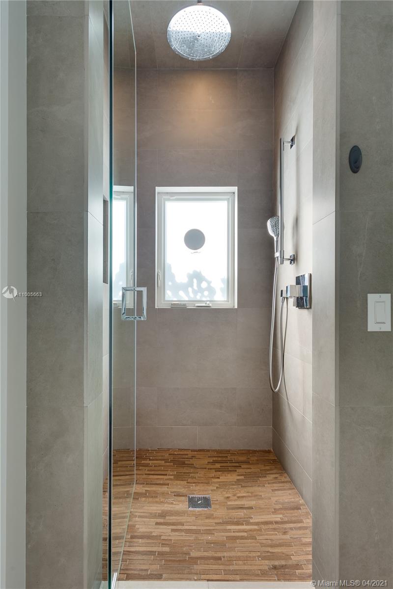 1130 Alfonso Ave Coral Gables, FL 33146